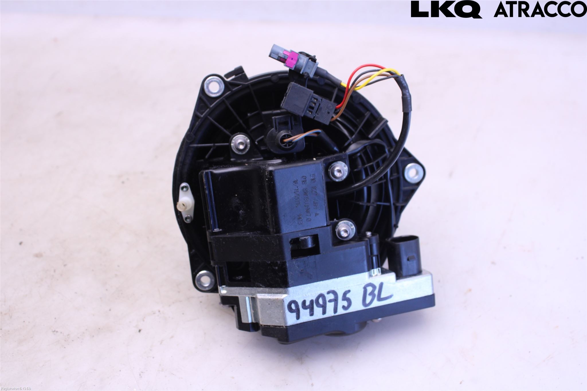 Volkswagen VW GOLF SPORTSVAN 15-20 Bakluckehandtag