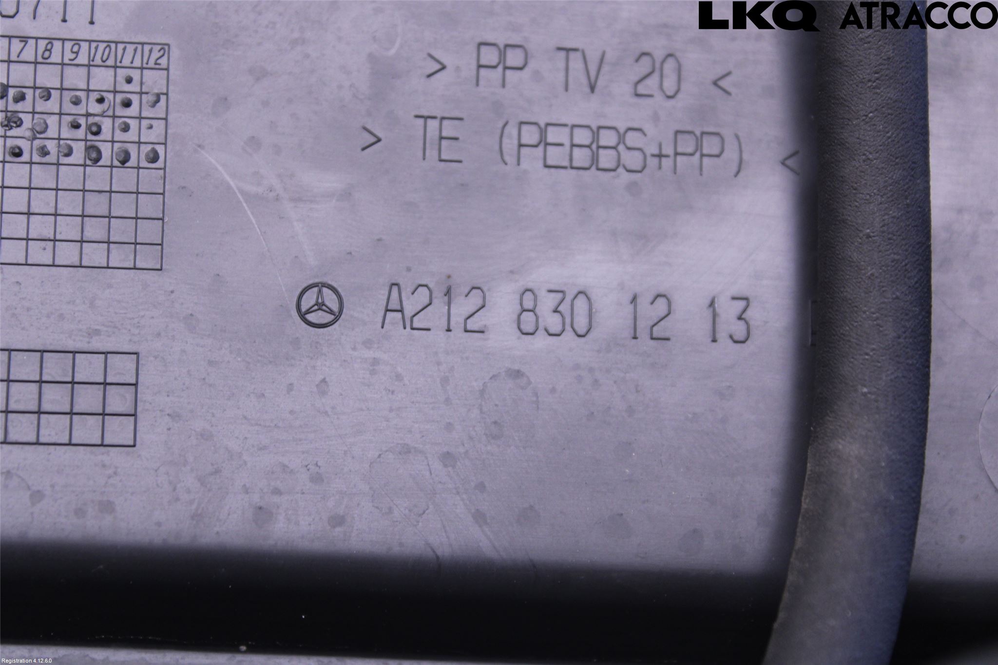Mercedes-Benz MB E-KLASS (W212) 09-16 Torpedplåt-Torpedplast
