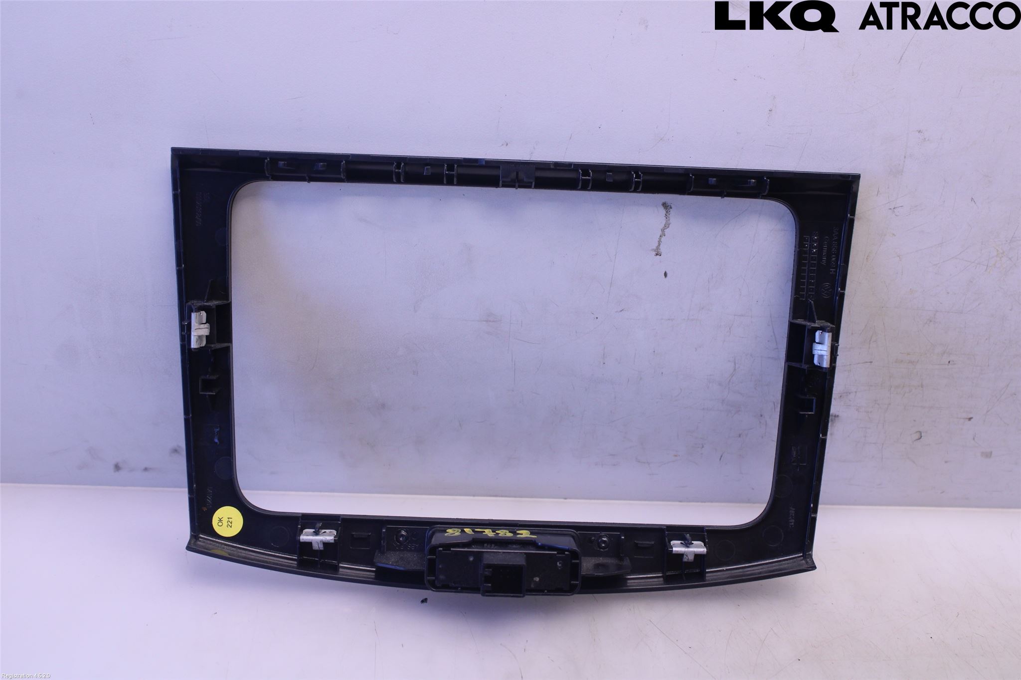 Volkswagen VW PASSAT 11-14 Instrument-Radio Sarg