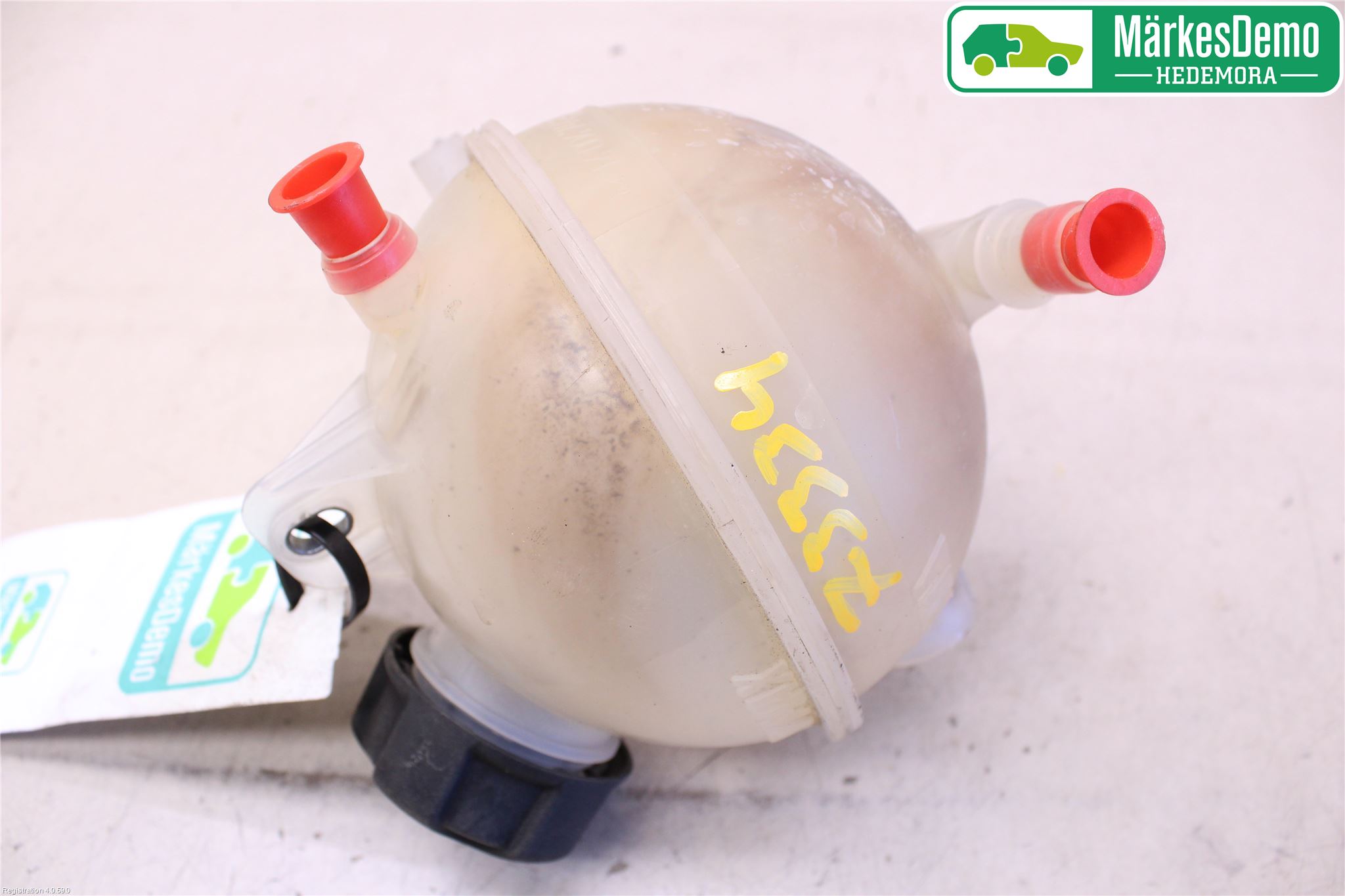 Toyota PROACE I 13-16 Expansionstank