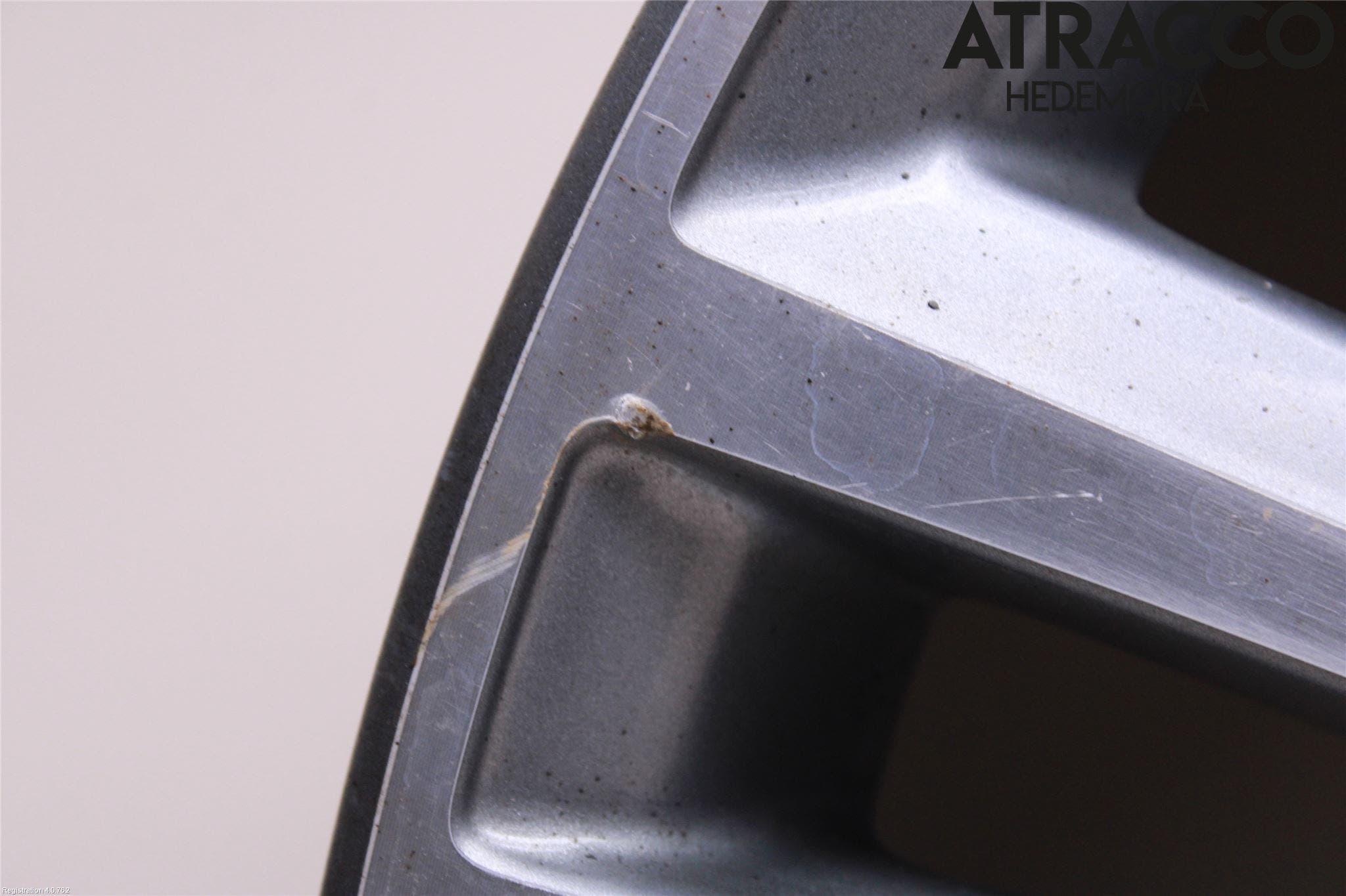 Audi A4/S4 B9 16-19 Fälg Aluminium