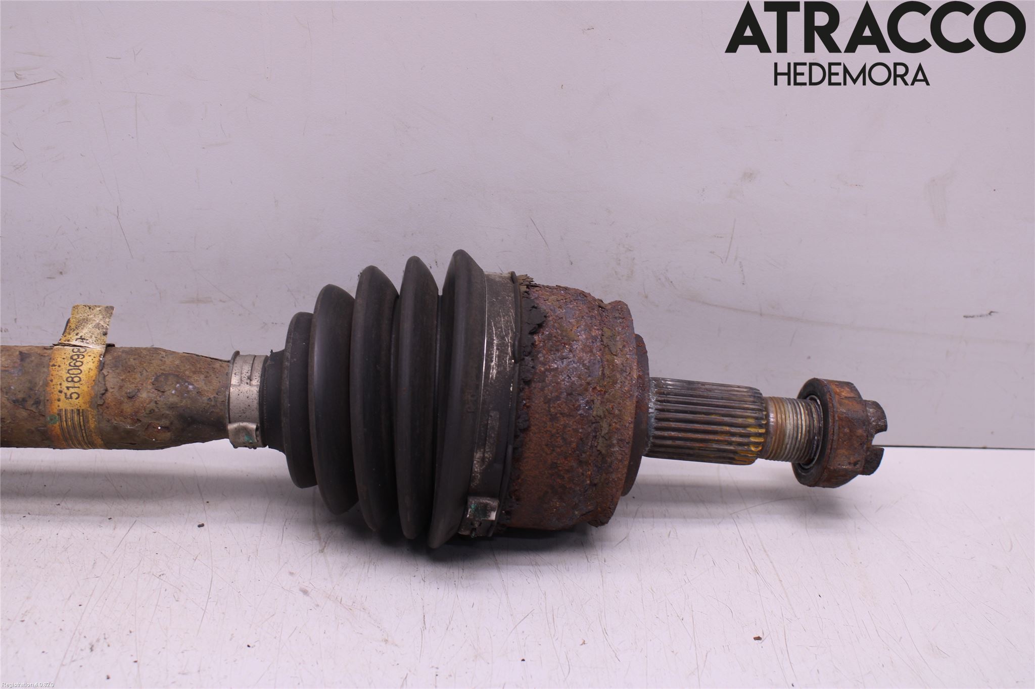 Alfa GIULIETTA Drivaxel Fram Vänster