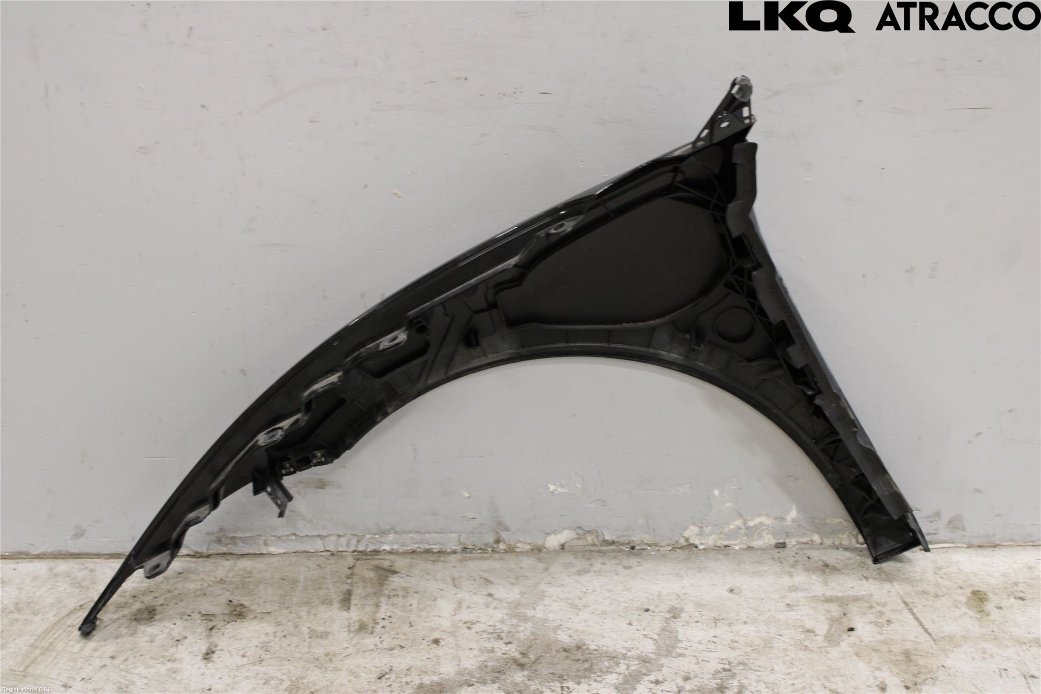 Jaguar I-PACE 18- Skärm Fram Höger