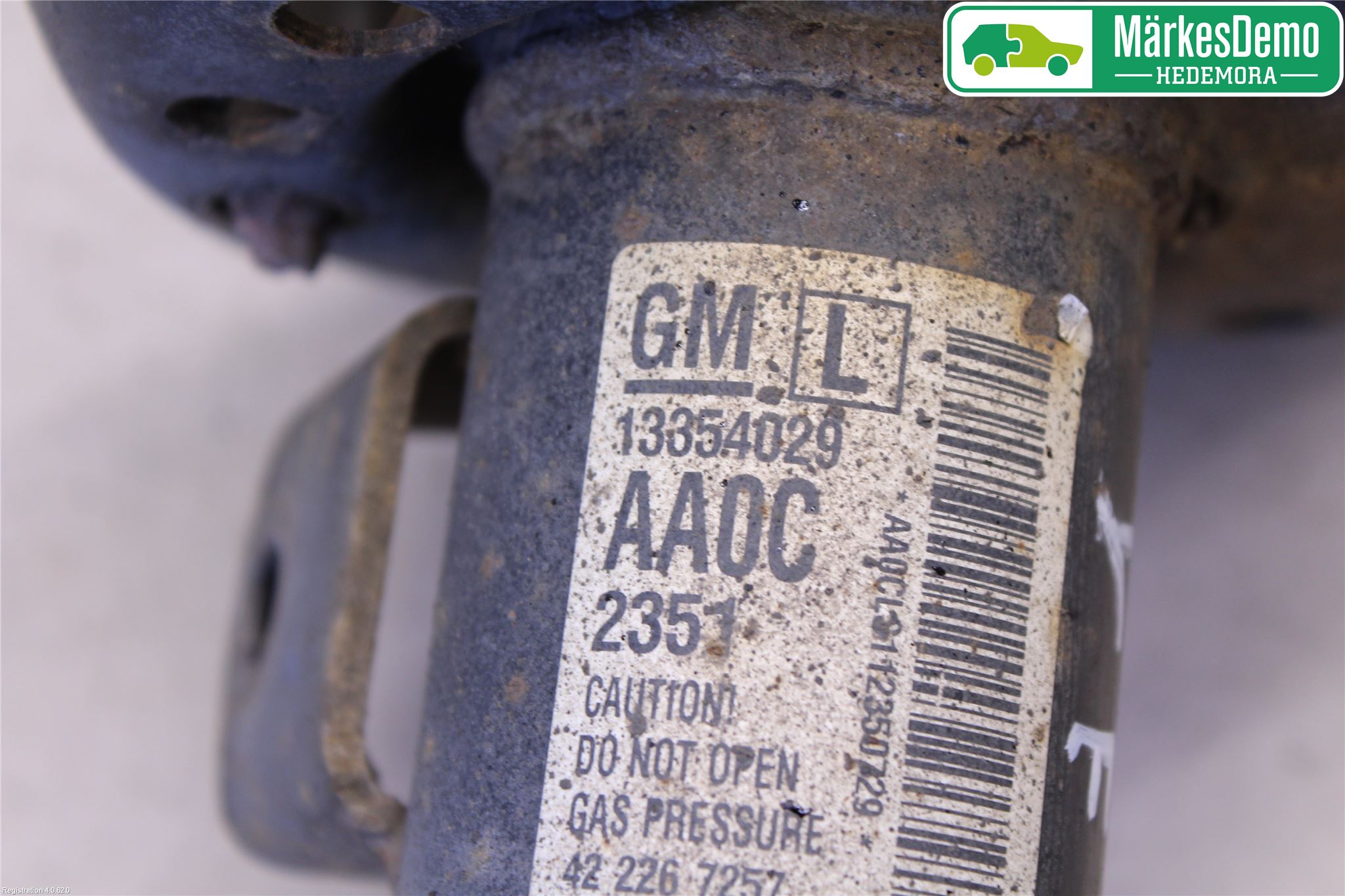 Opel ASTRA J 10-15 Fjäderben Fram Vänster