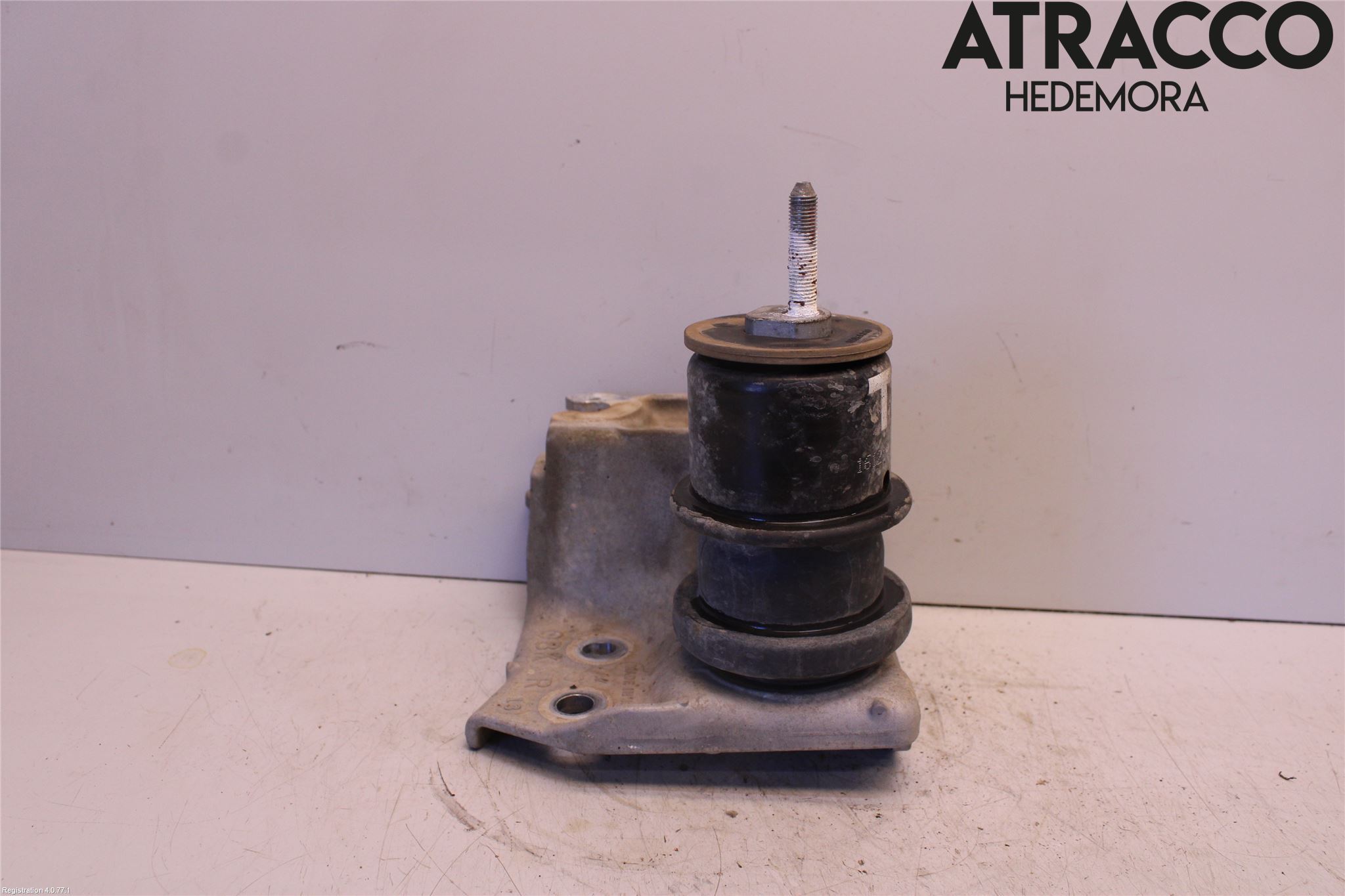 Subaru OUTBACK 15-20 Motorfäste