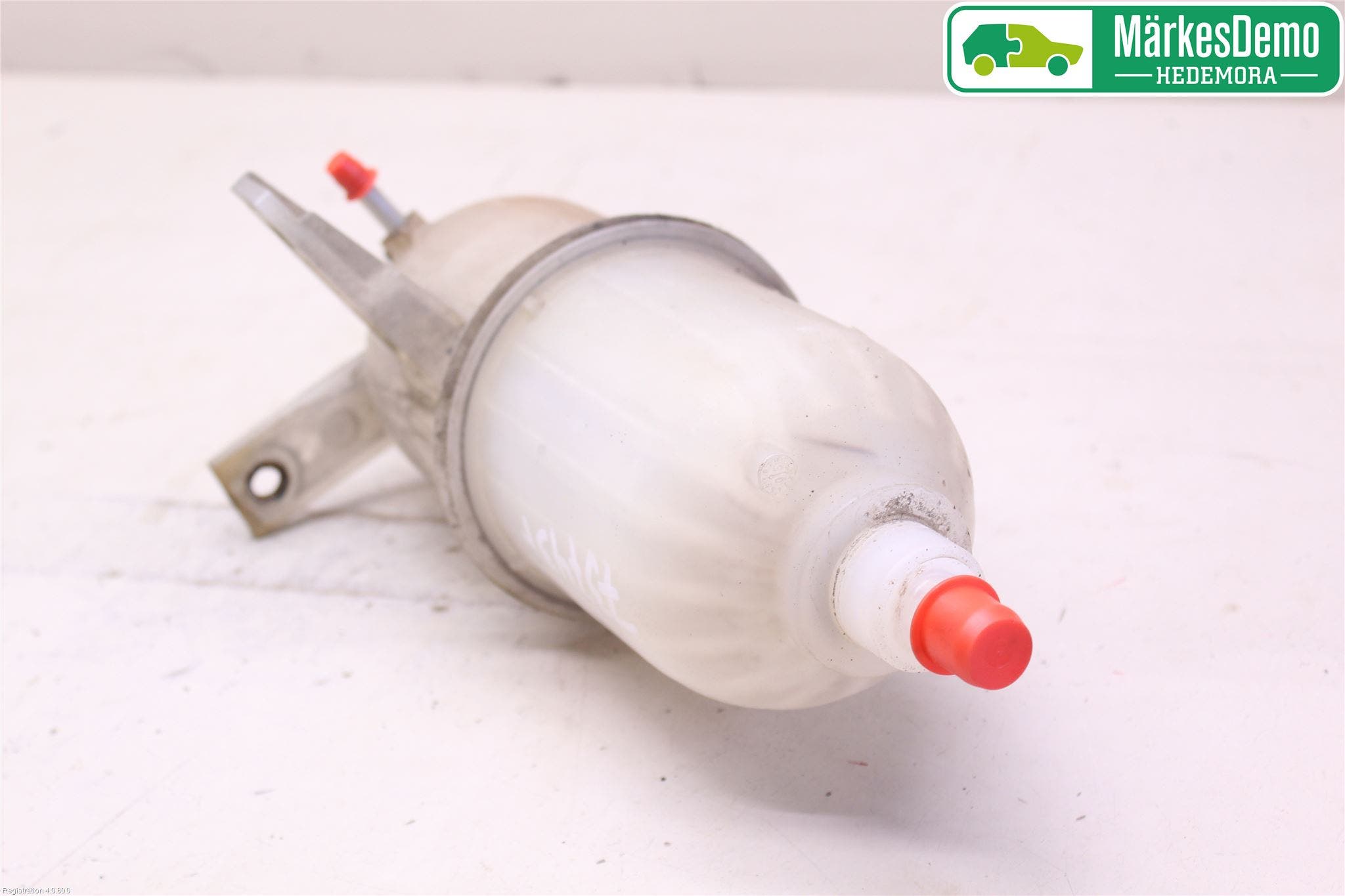 BMW 5 E60/61 Sed/Tou 02-10 Expansionstank