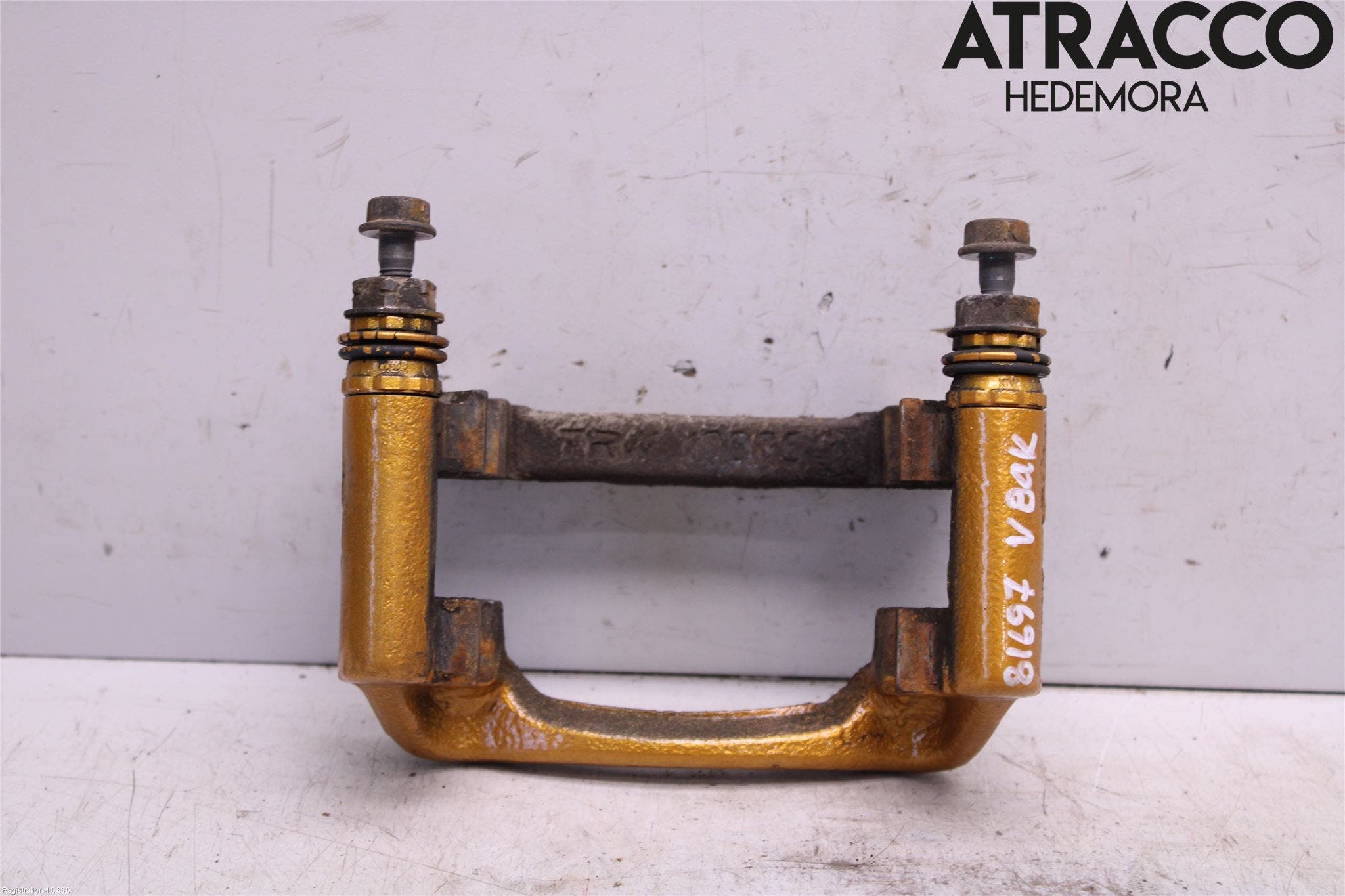 Opel INSIGNIA 17- Bromsokshållare