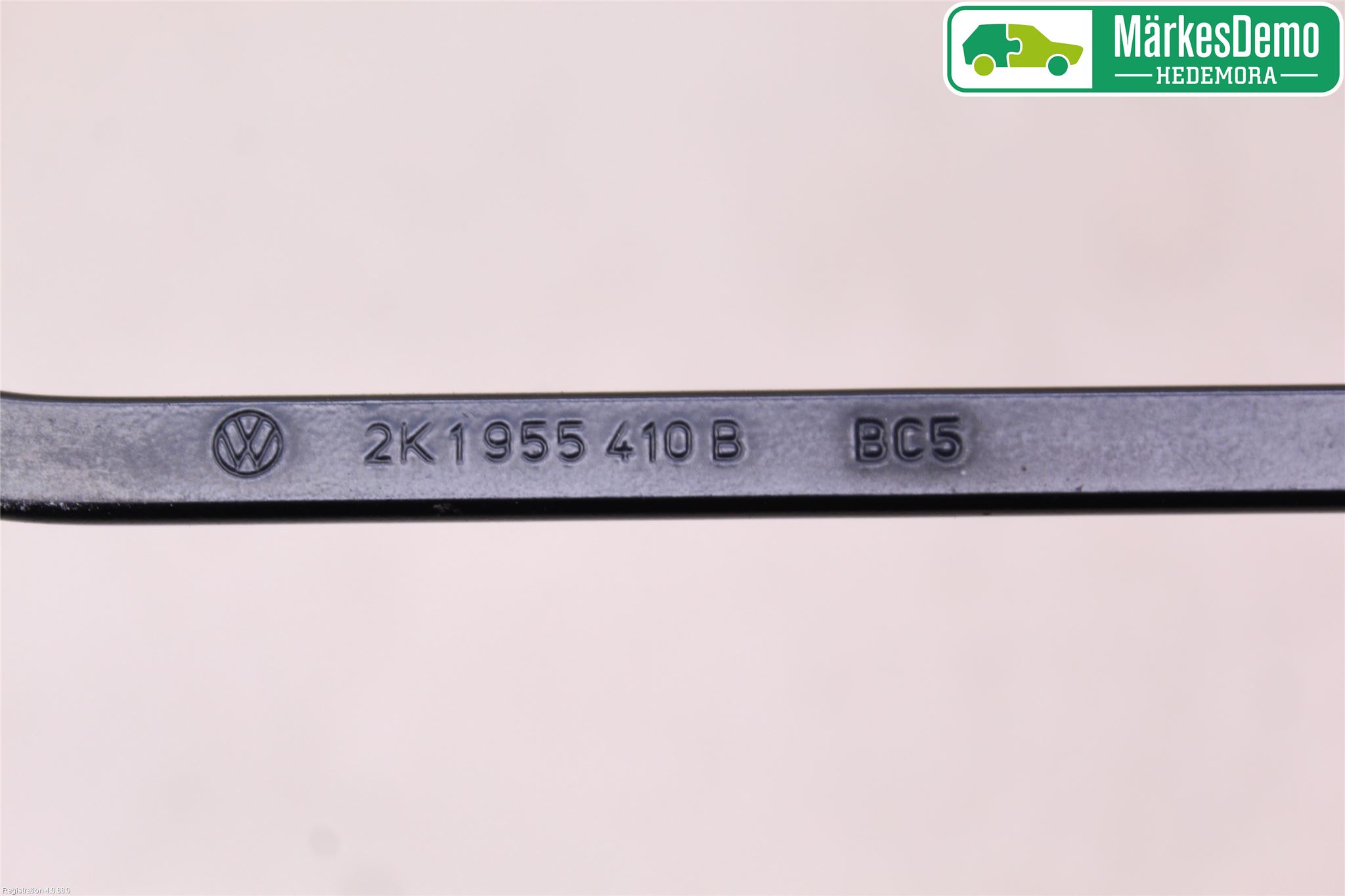 Volkswagen VW CADDY 11-15 Torkararm Armar Vindruta