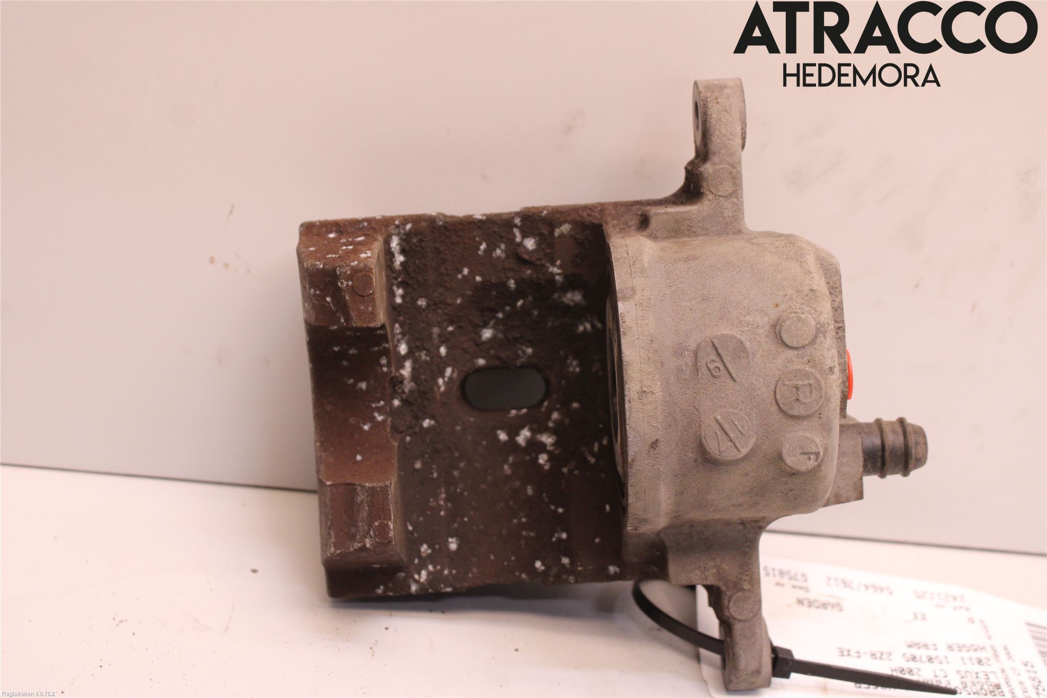 Lexus CT 200h Bromsok Fram Höger