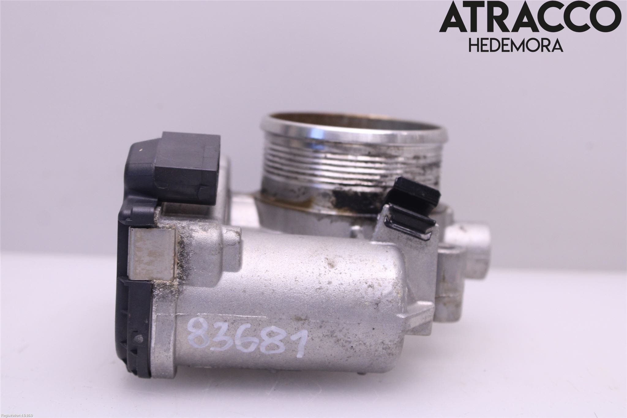 Volvo V60 CROSS COUNTRY 16-18 Injspjällhus