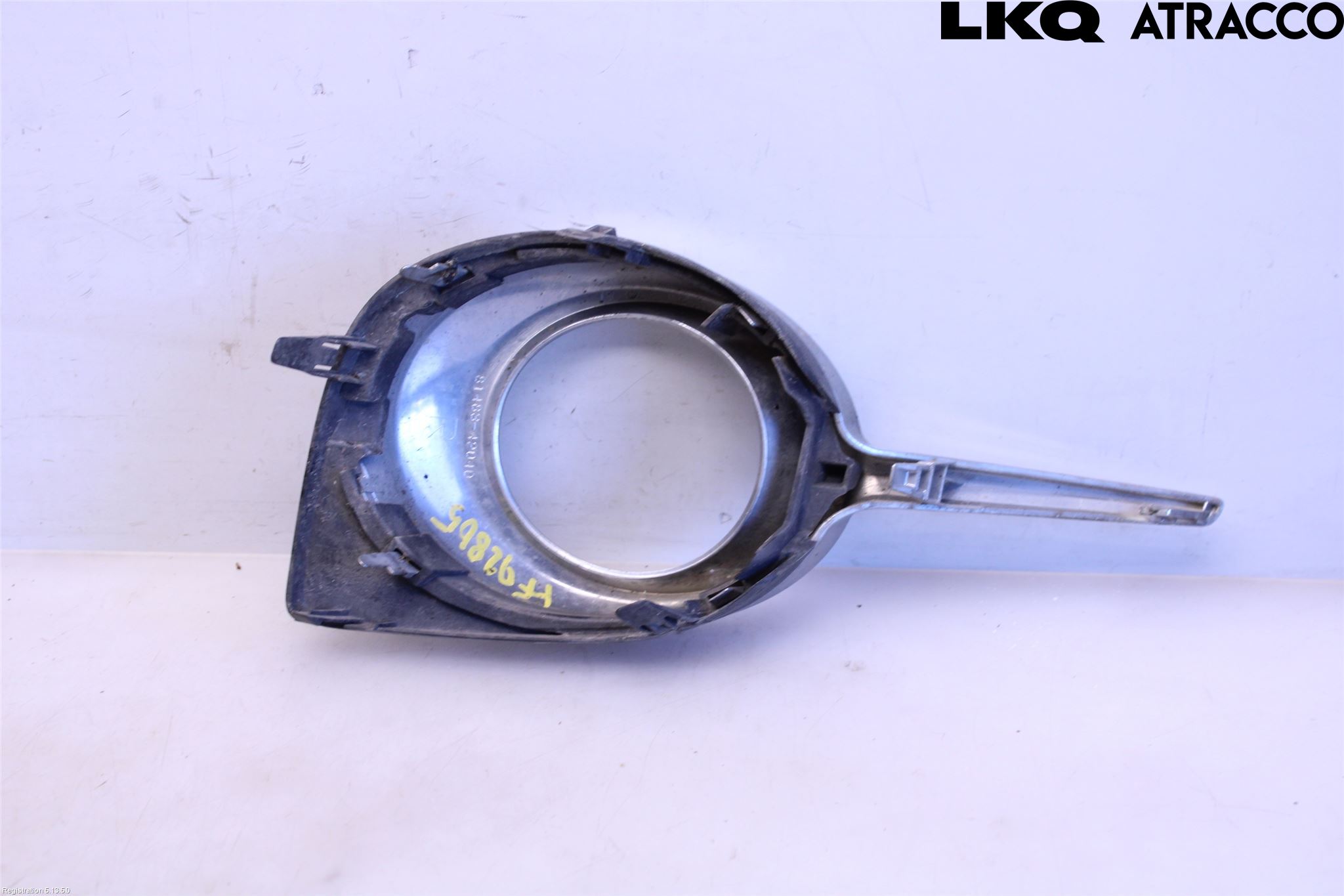Toyota RAV 4 06-12 Dimljussarg Fram