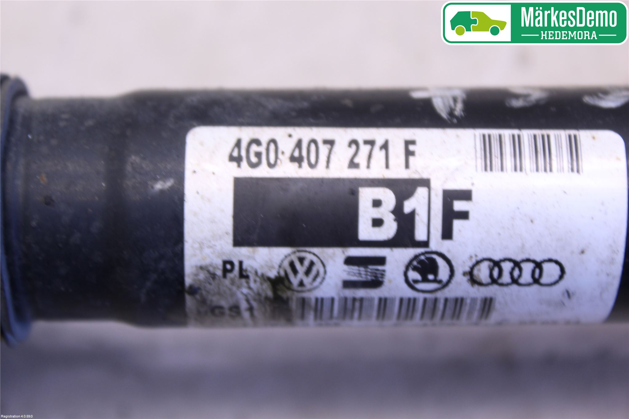 Audi Q5 09-16 Drivaxel Fram Höger