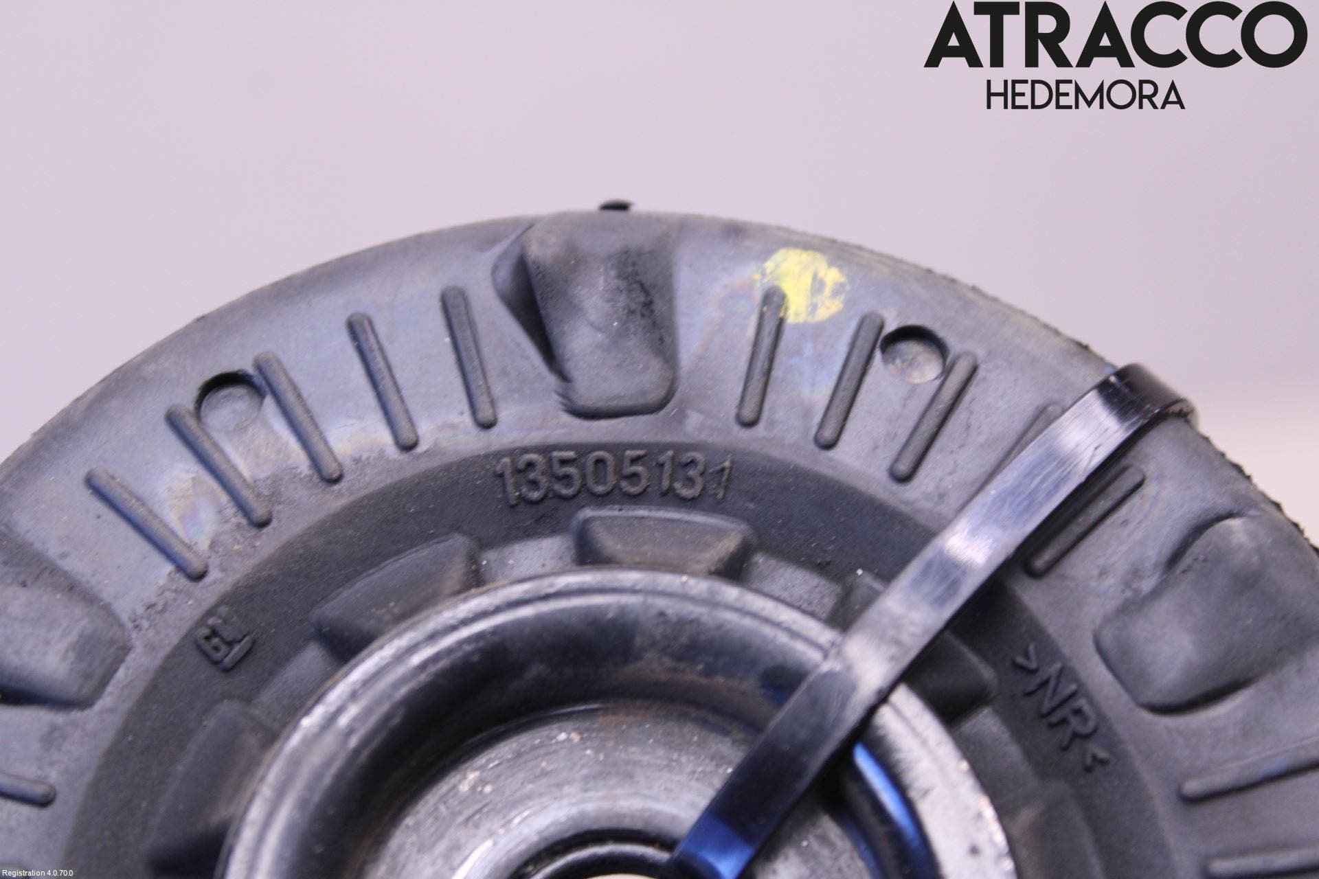 Opel ASTRA J 10-15 Fjäderbenslager Fram