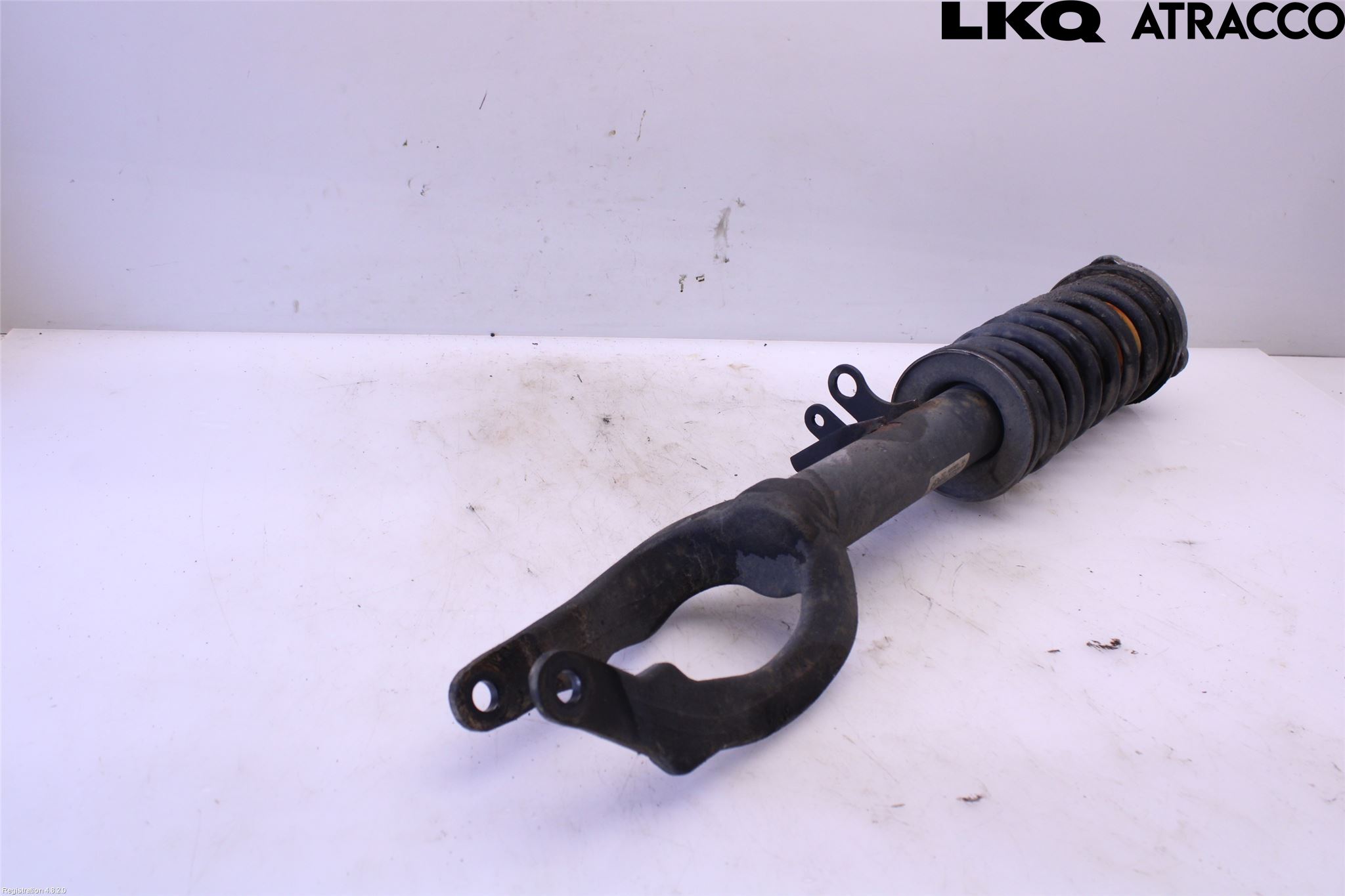 BMW 5 F10/F11/F18 09-17 Fjäderben Fram Vänster