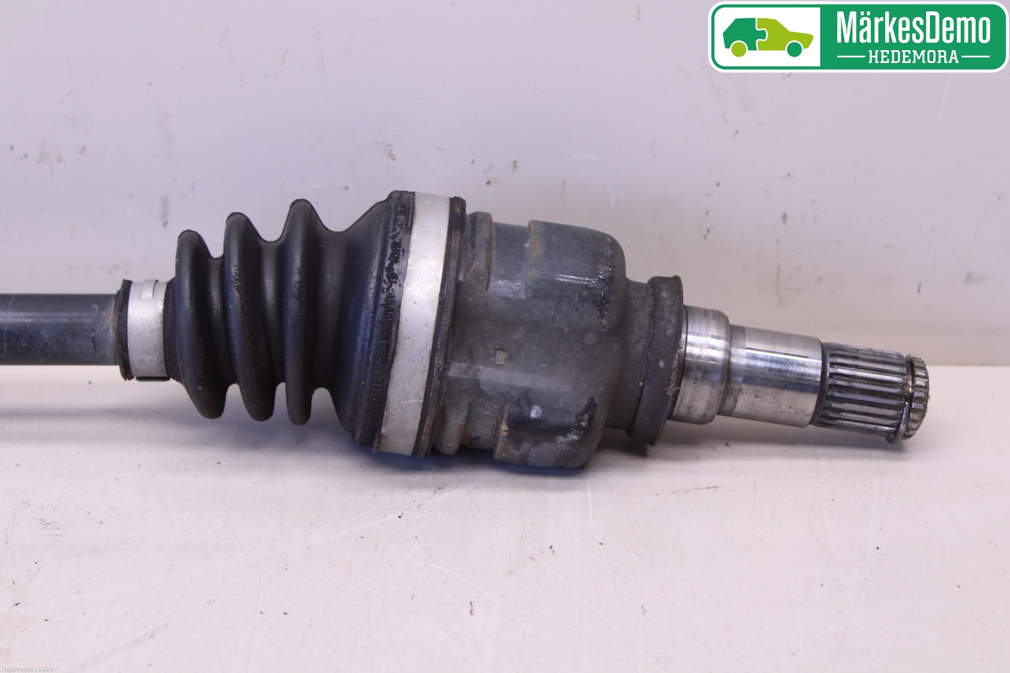 Toyota AYGO 06-14 Drivaxel Fram Höger