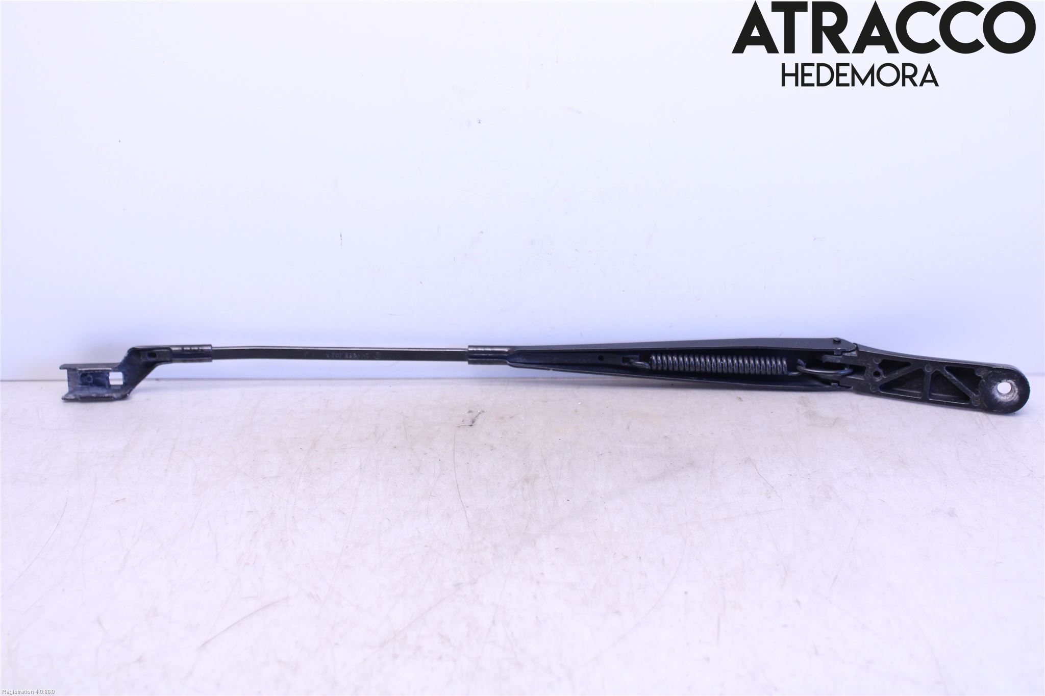 Volkswagen VW TOURAN 10-15 Torkararm Armar Vindruta
