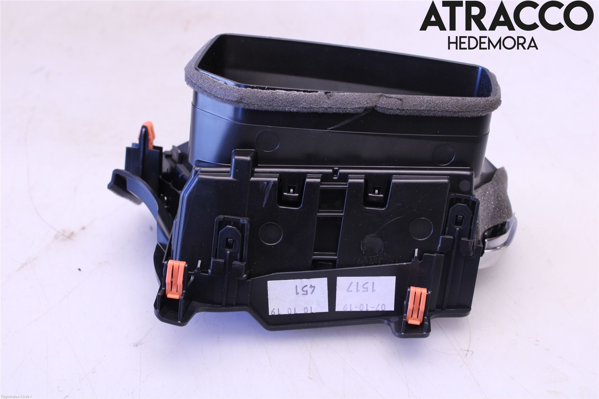 Toyota COROLLA 19- Defrosterkanal-Munstycke