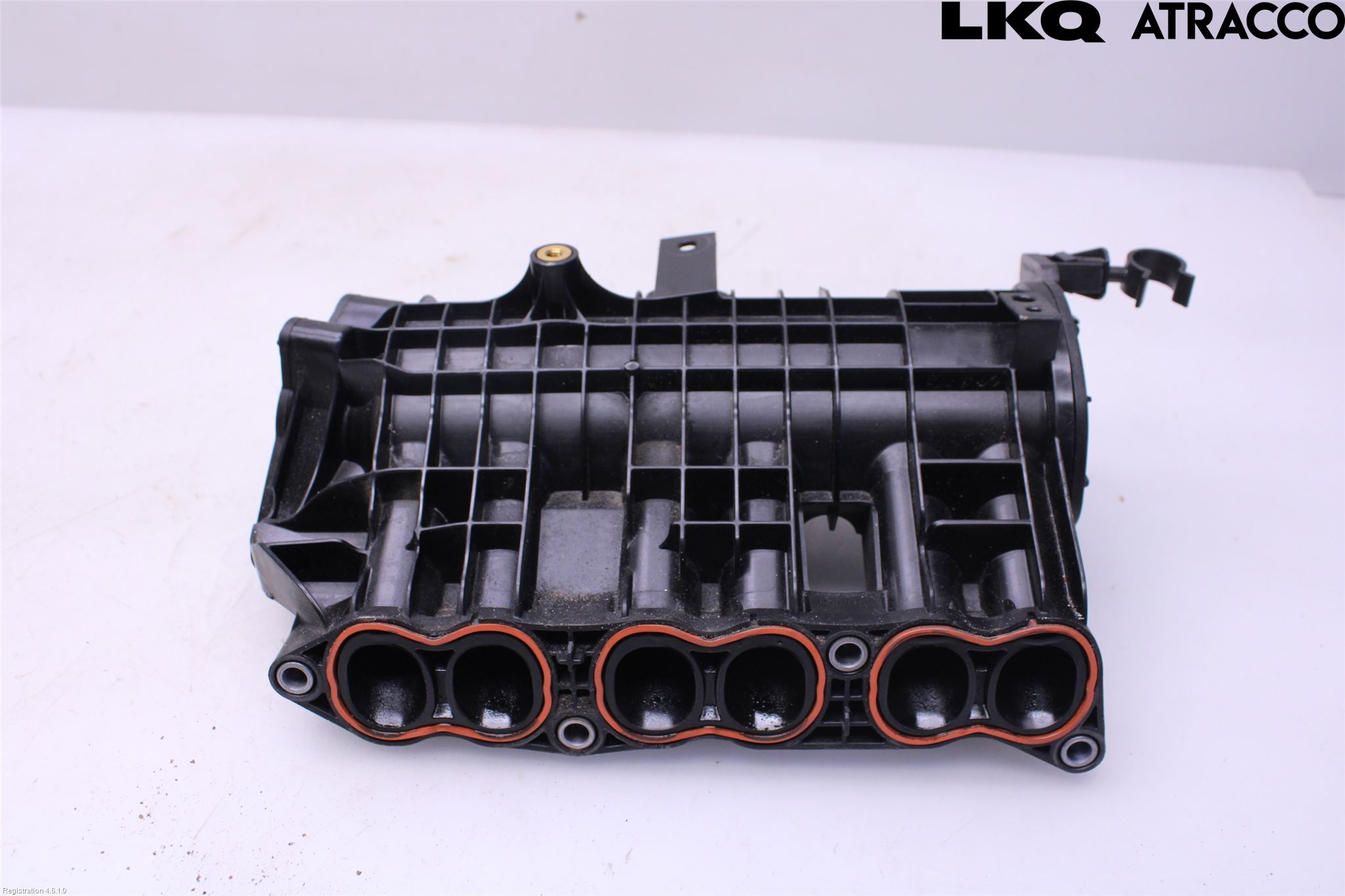 Ford FOCUS 19- Grenrör Insug