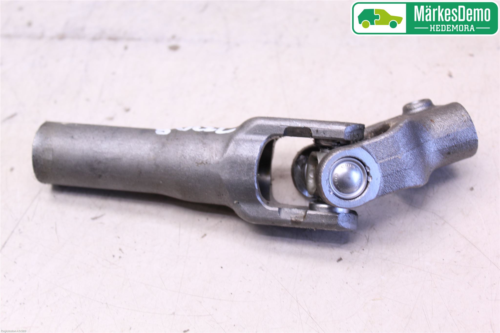 Suzuki SWIFT 11-16 Rattaxelknut