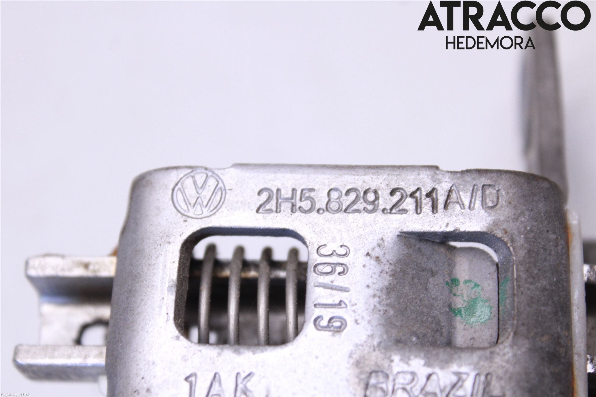 Volkswagen VW AMAROK 2H 10-22 Lås-Bakluckelås