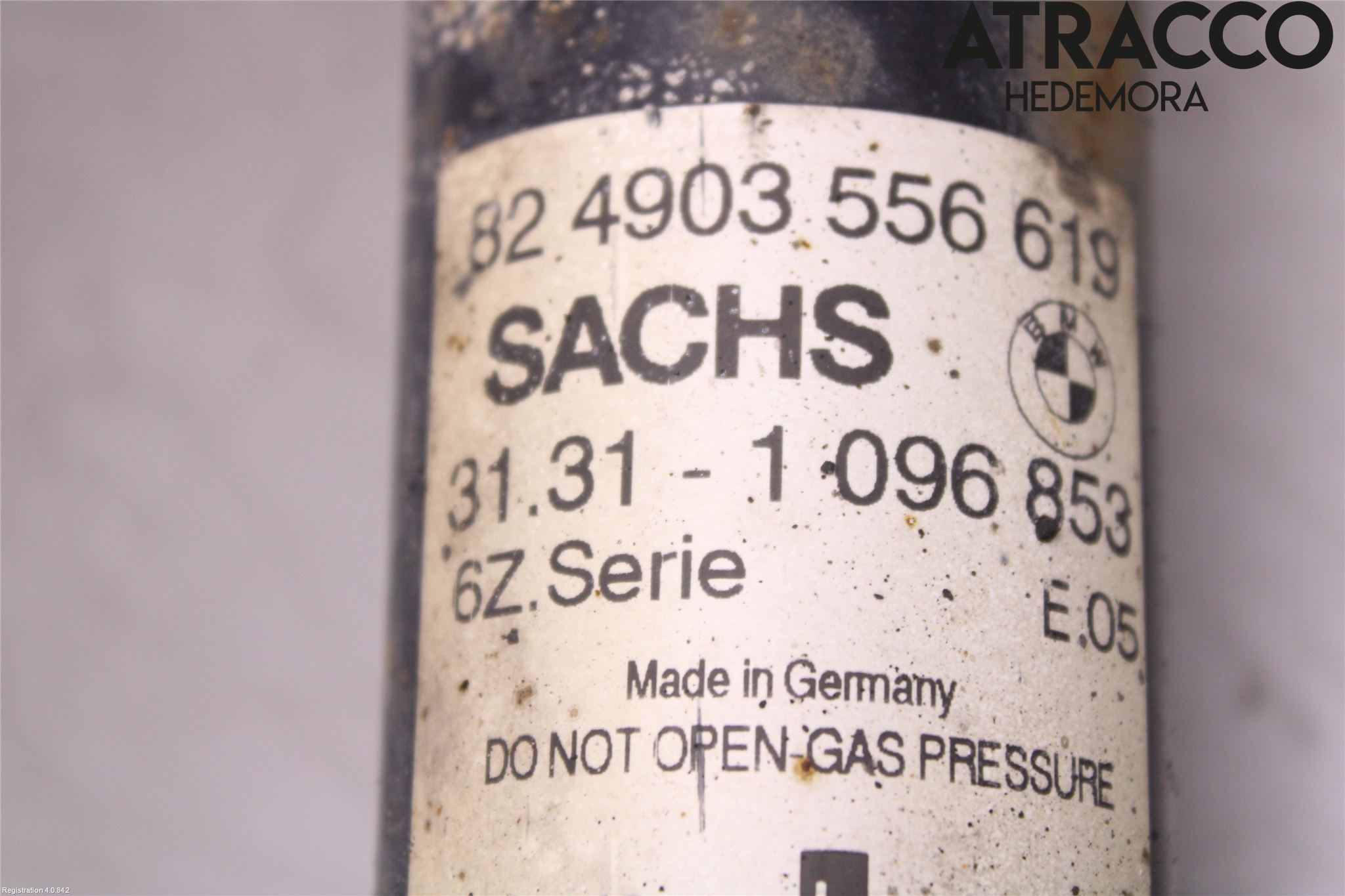 BMW 3 E46      98-05 Fjäderben Fram Höger