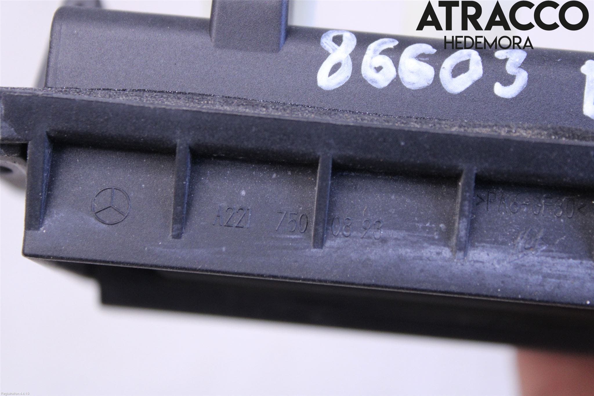 Mercedes-Benz MB S-KLASS (W221) 05-13 Strömställare Baklucka