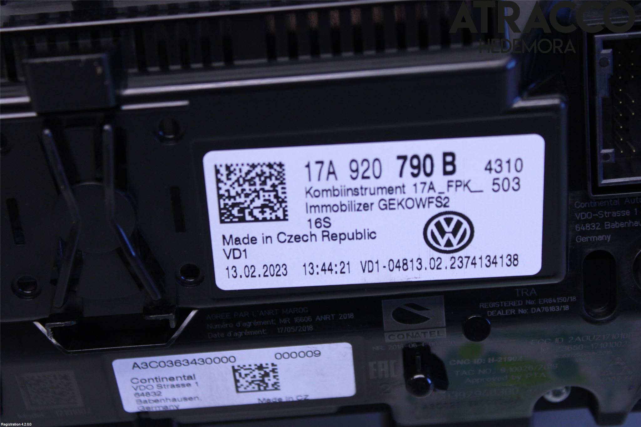 Volkswagen VW T-ROC 18- Instrument Komb