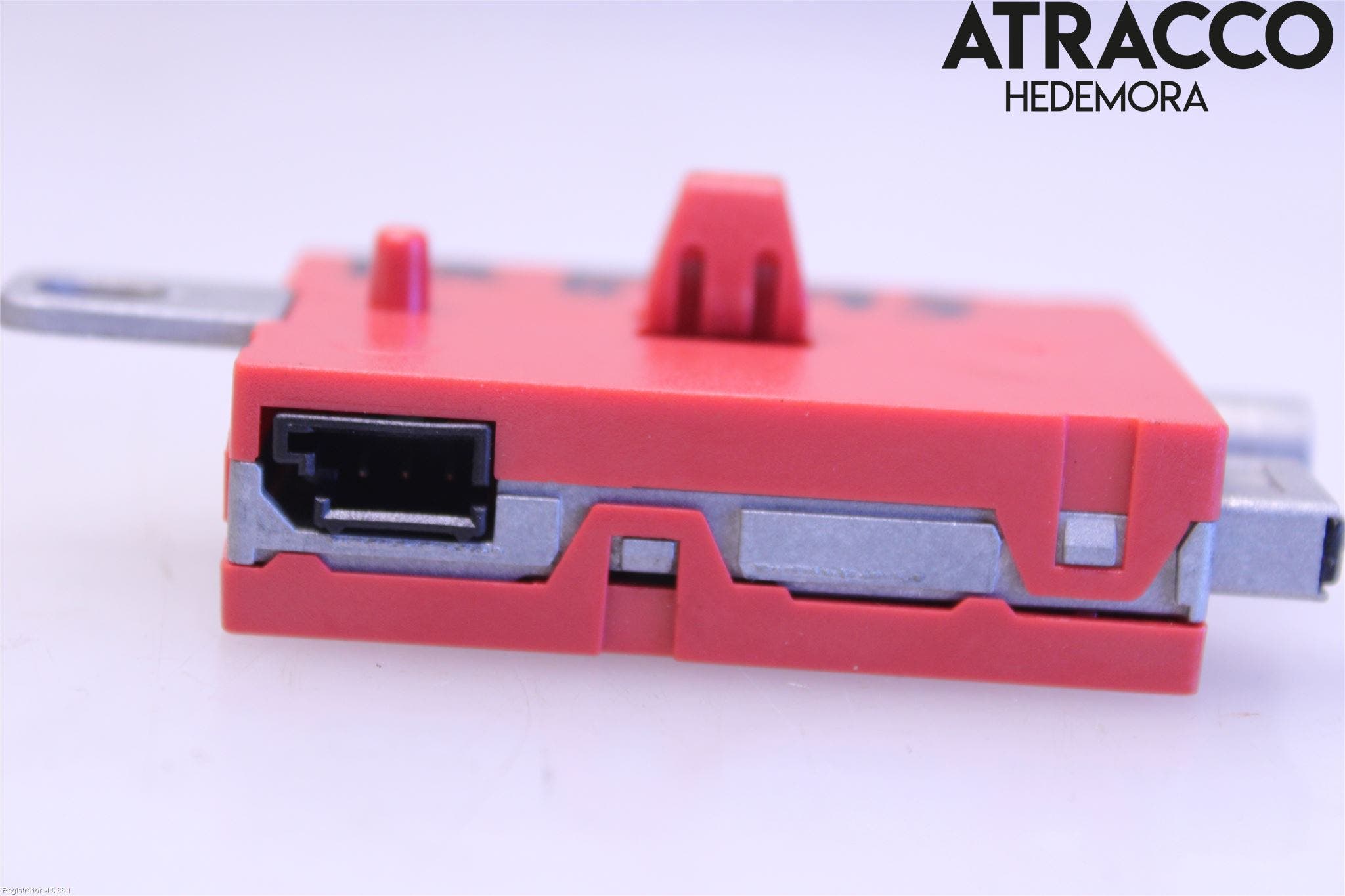 Volvo V40 CROSS COUNTRY 13-19 Antennförstärkare