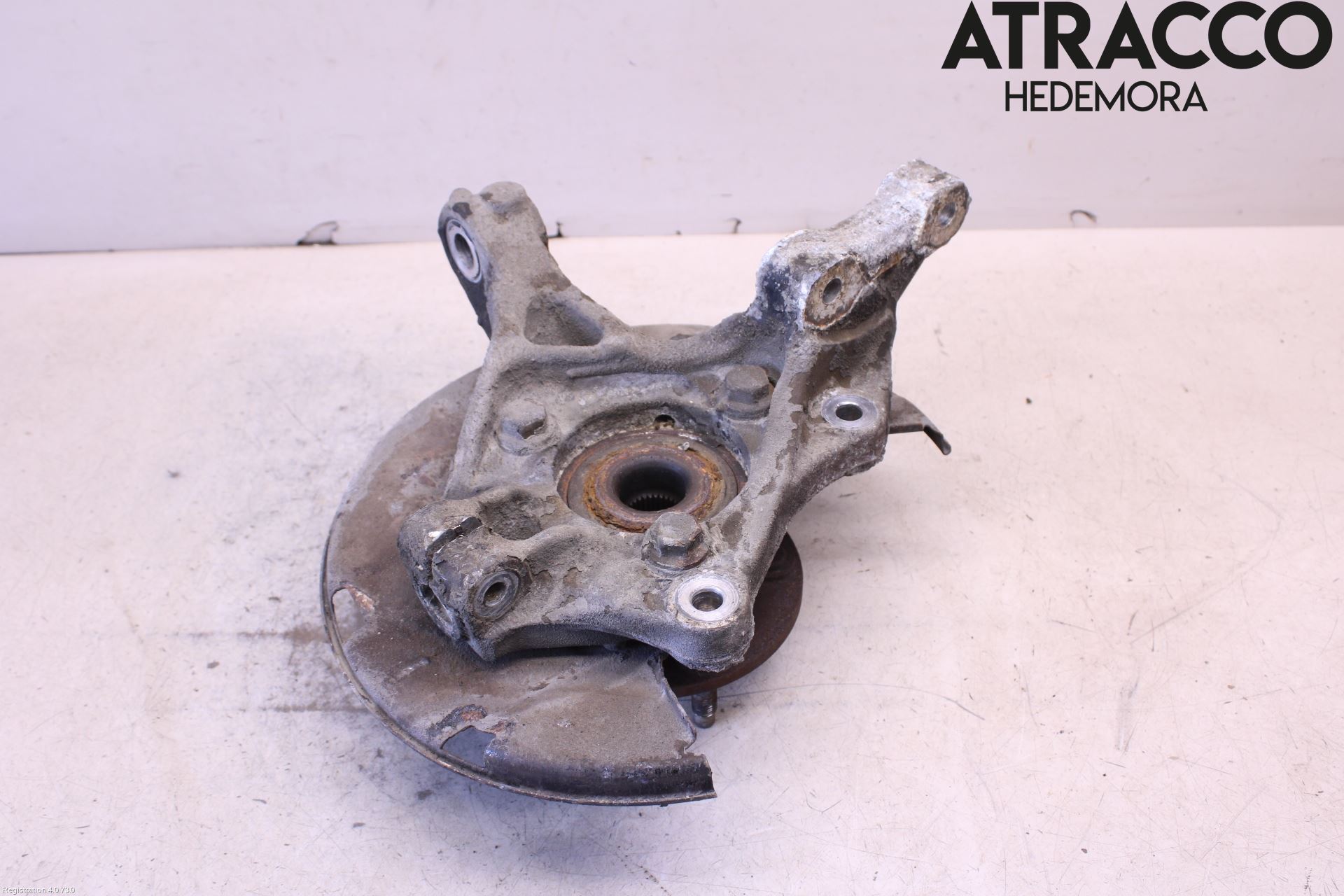 Opel ASTRA J 10-15 Styrspindel Lagerhus Vä