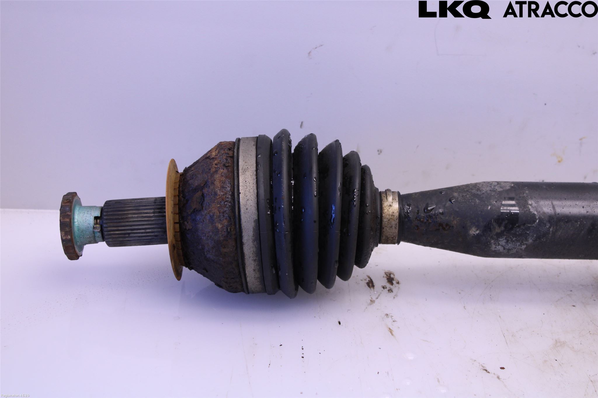 Skoda ROOMSTER Drivaxel Fram Höger