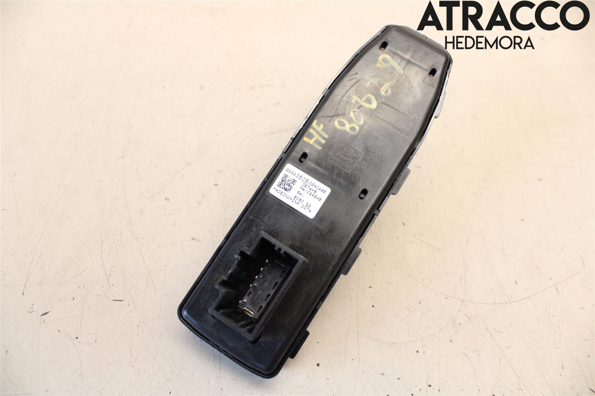 Opel INSIGNIA 17- Strömställare Elhiss