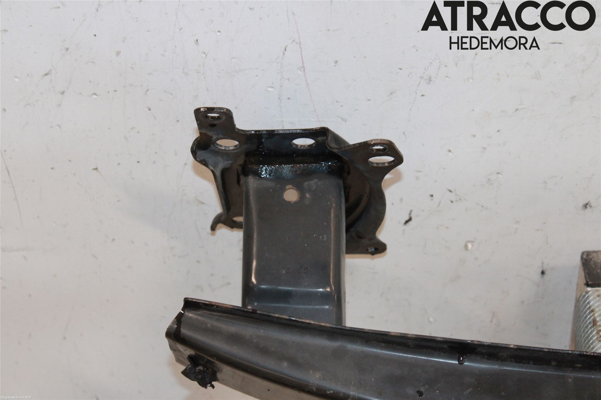 Volkswagen VW GOLF V 04-09 Stötfångarbalk Fram