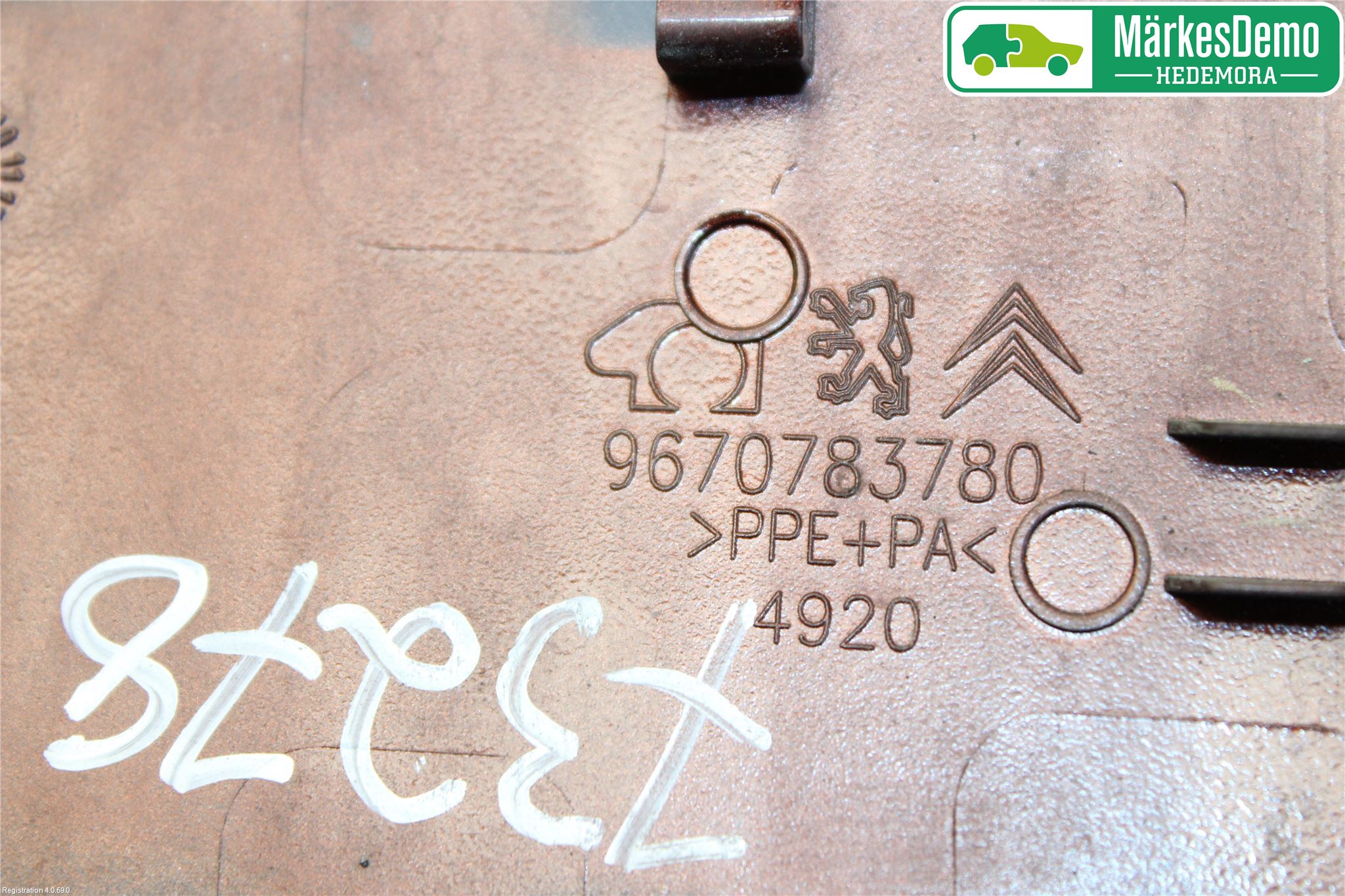 Peugeot 508 11-18 Tanklucka