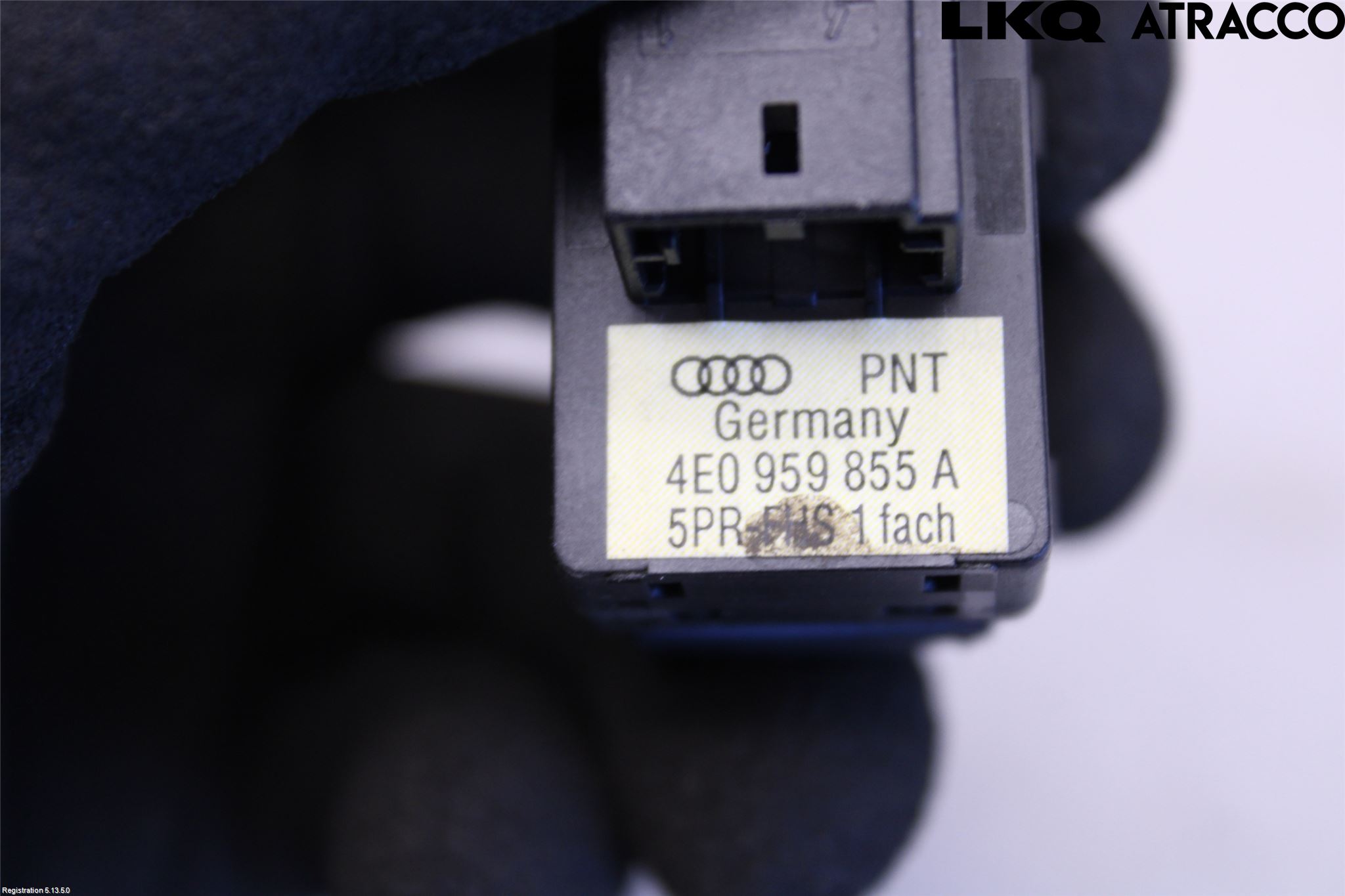 Audi A6/S6     05-11 Strömställare Elhiss