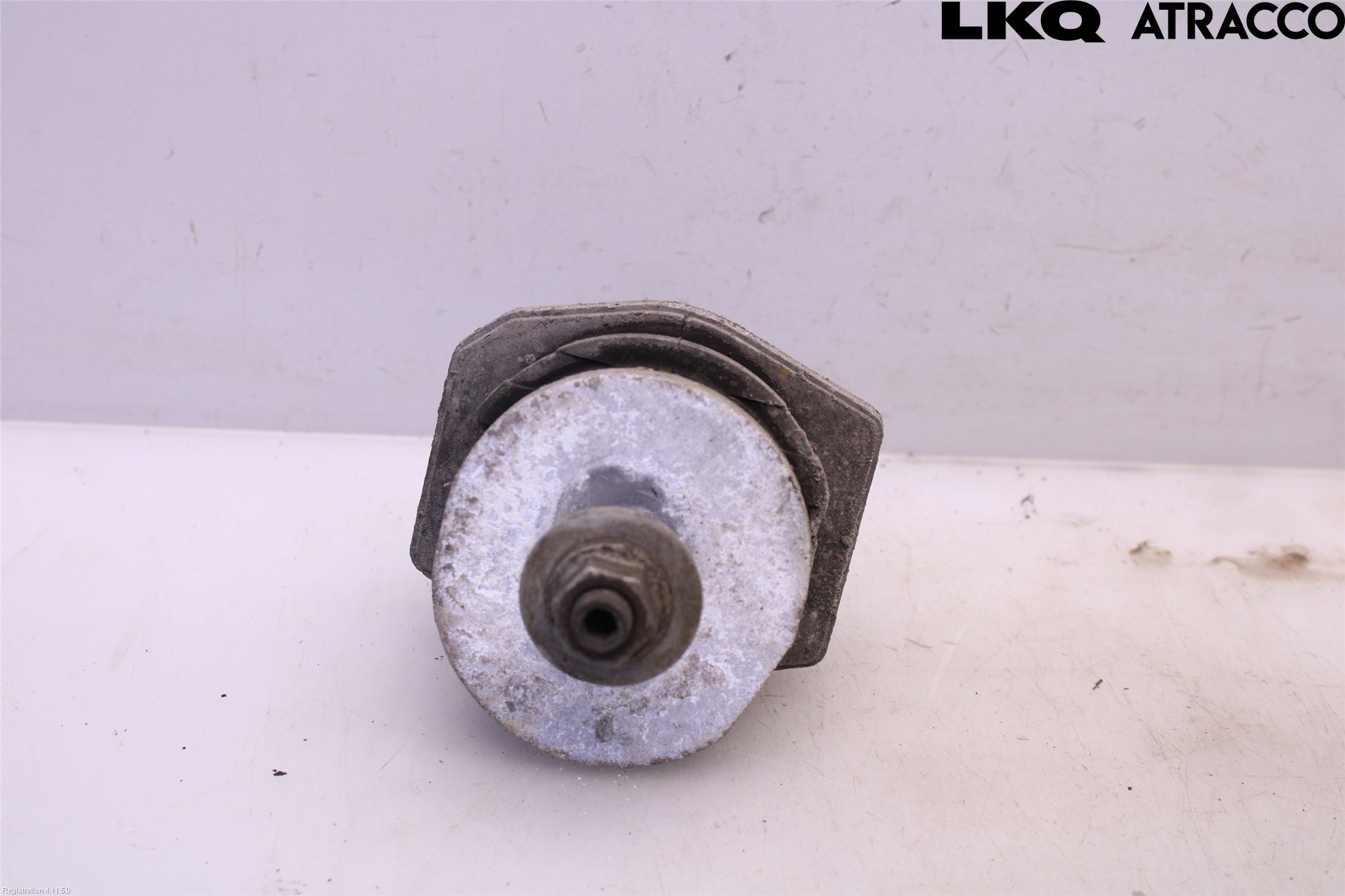 Volvo XC60 18- Bakaxel Fäste