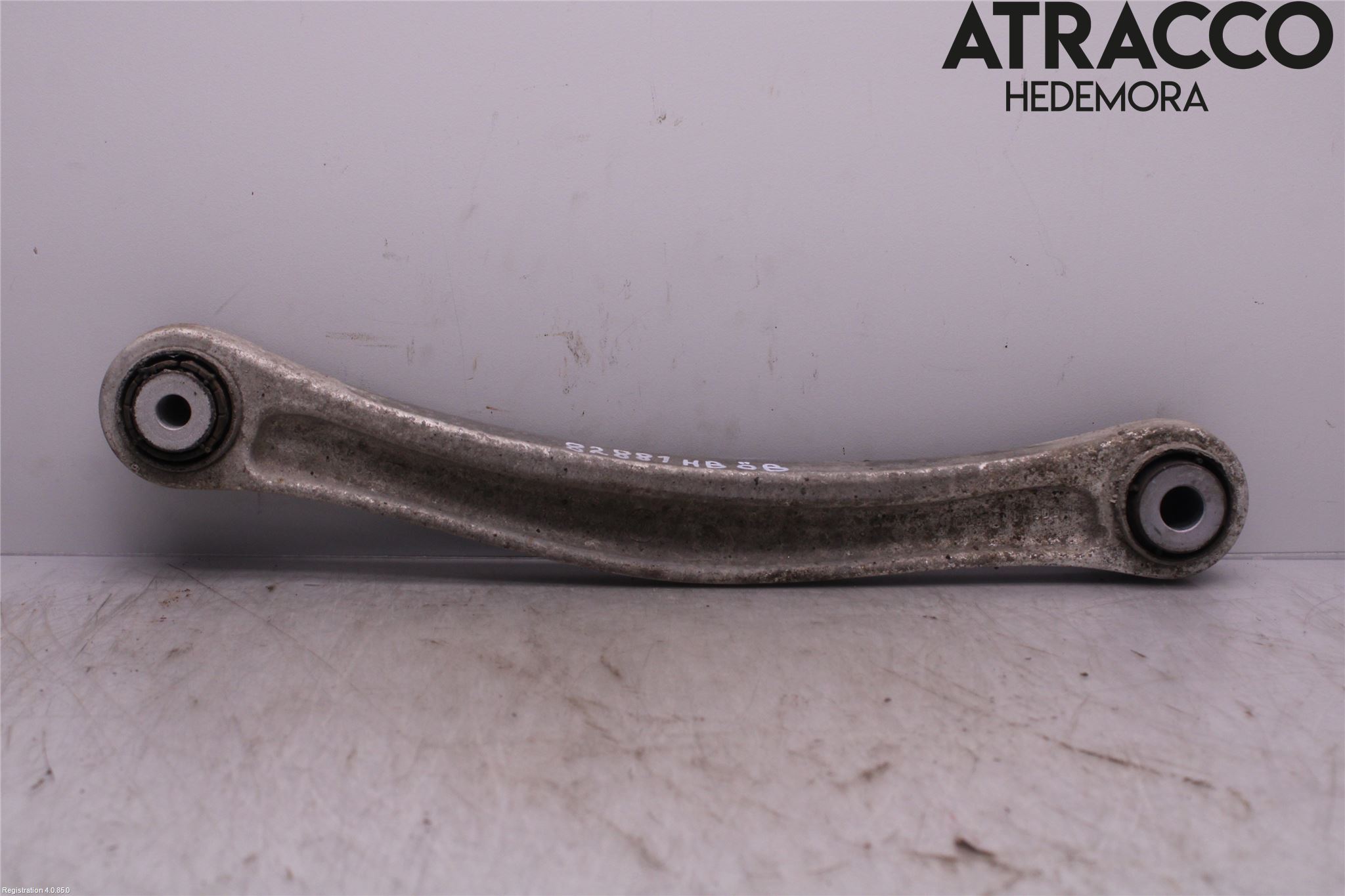 Porsche CAYENNE 03- Bärarm Bak Övre Höger