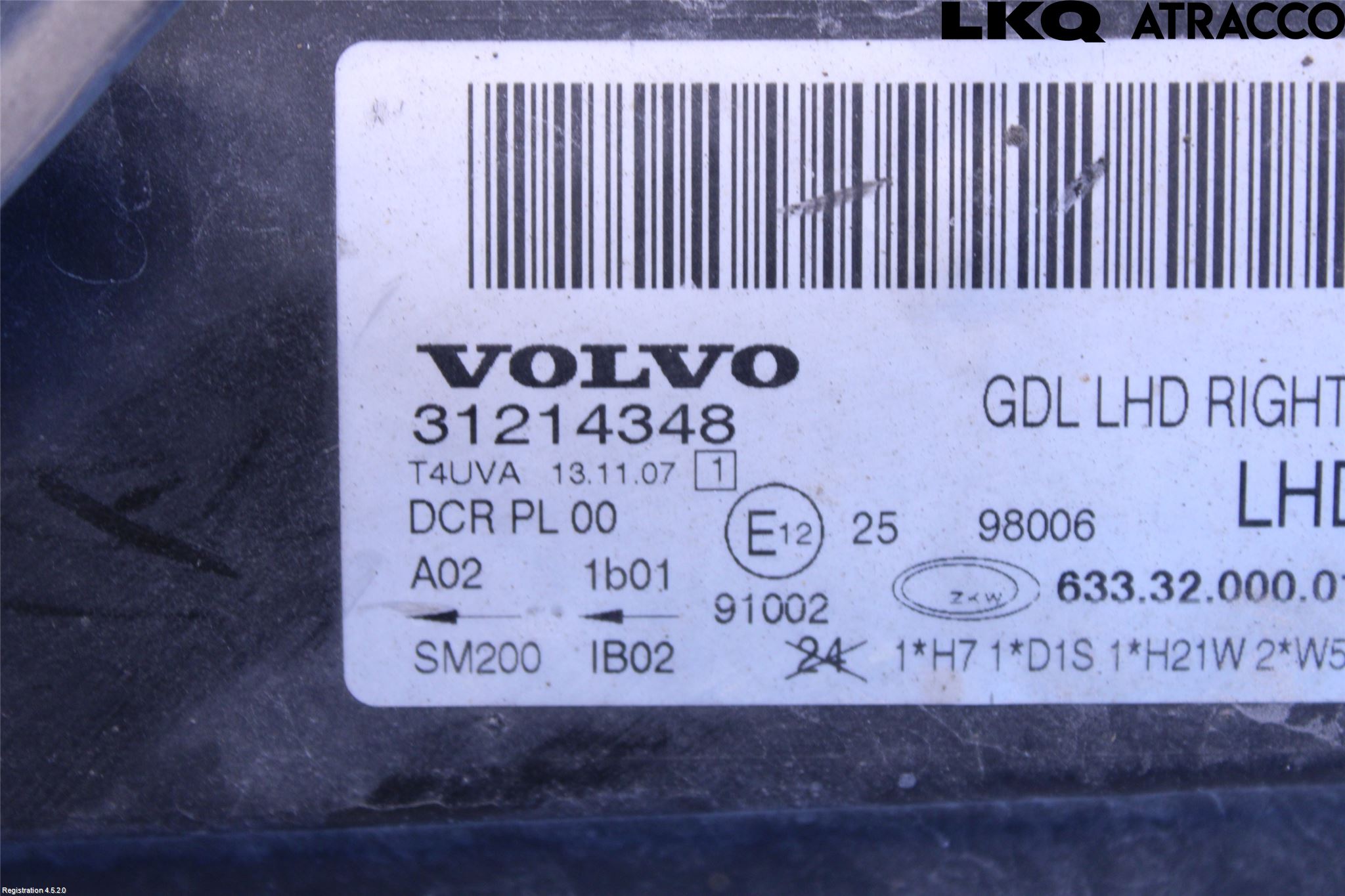 Volvo V70 08-13 Strålkastare Höger