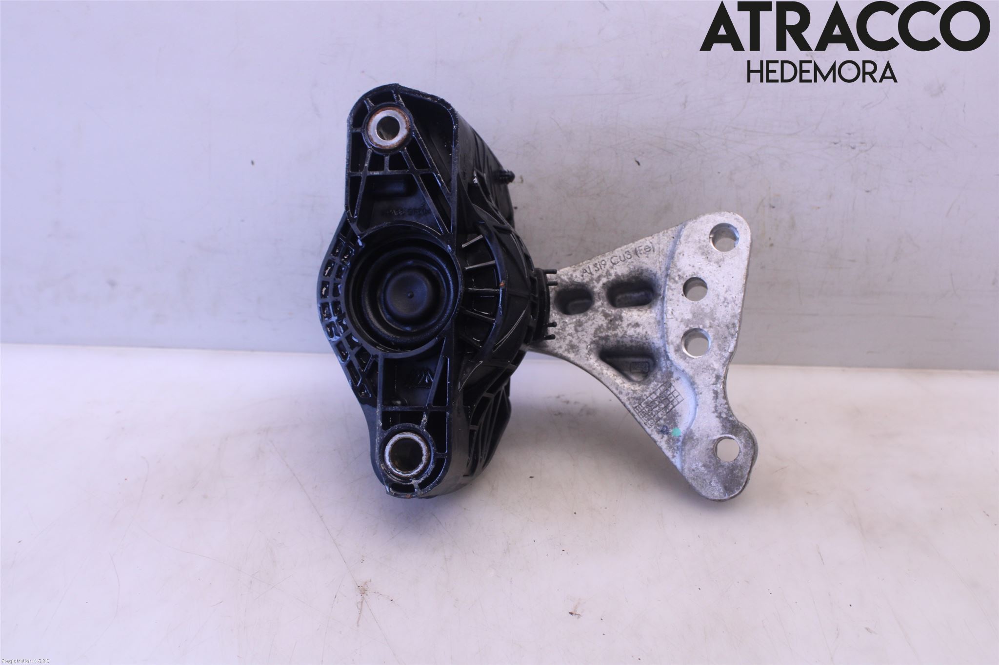 Peugeot 2008 13-20 Motorfäste