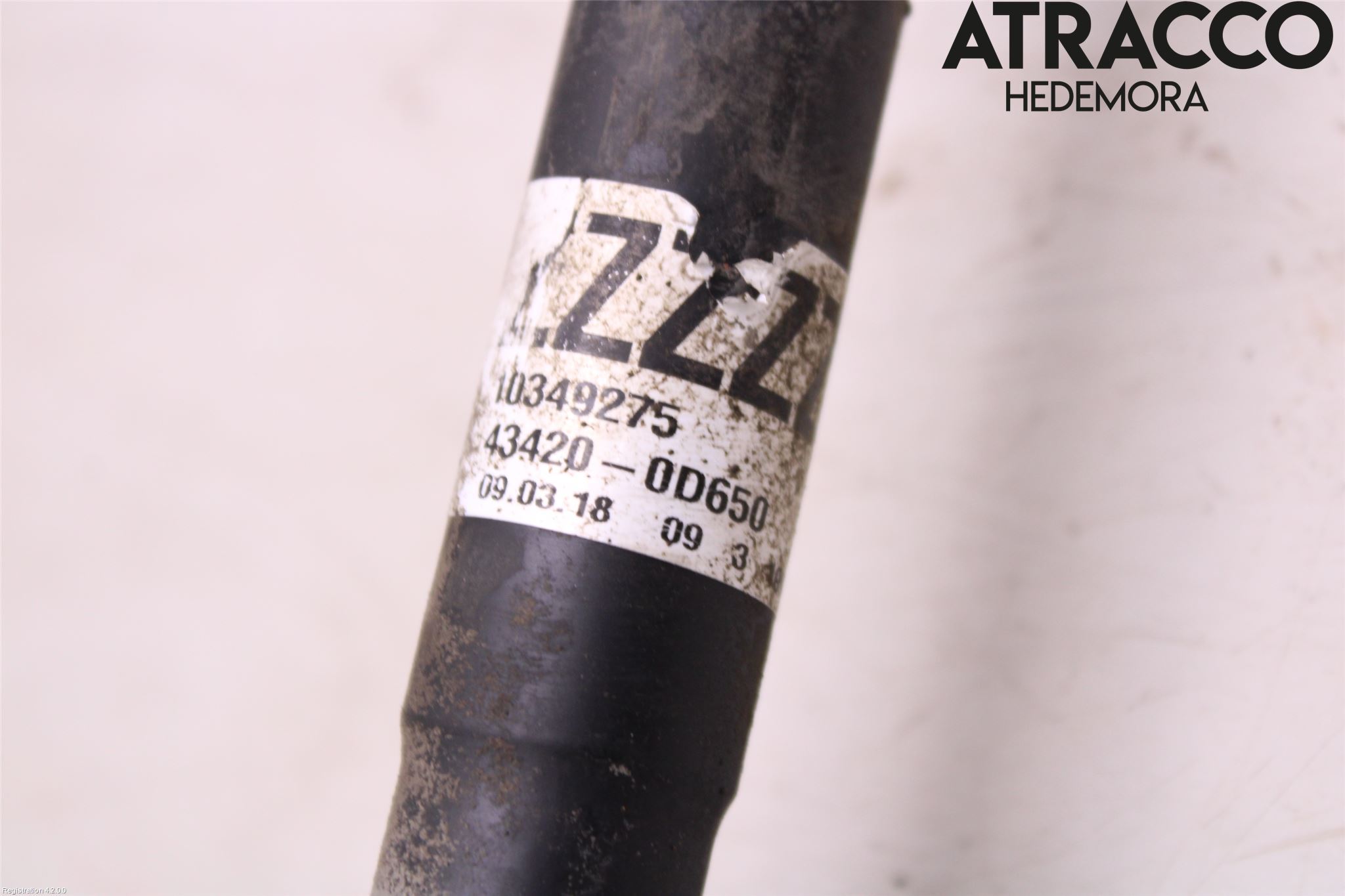 Toyota YARIS XP130 15-20 Drivaxel Fram Vänster