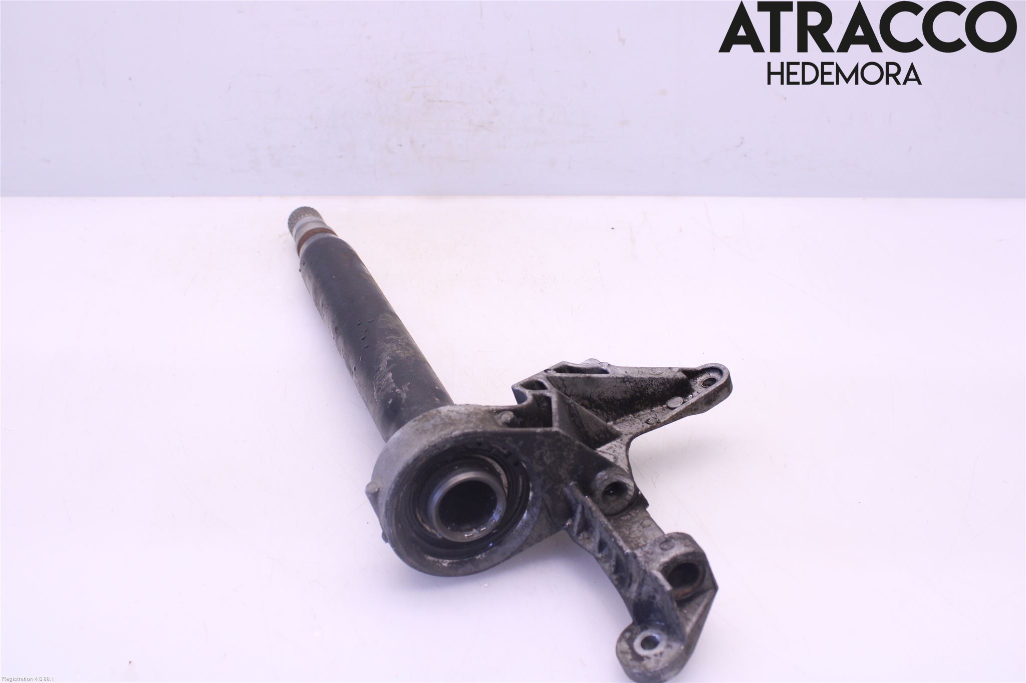 Saab 9-5 -05 Drivaxel Fram Höger