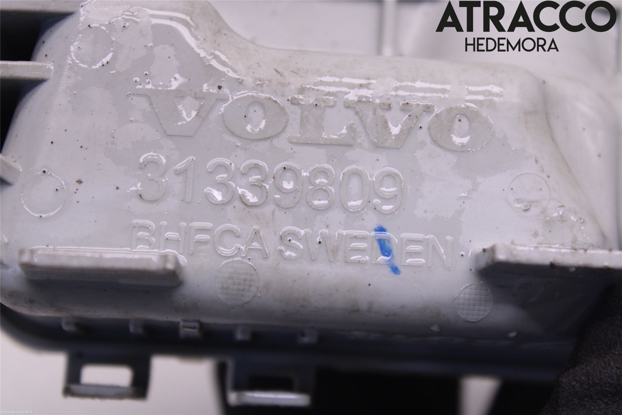 Volvo V40 CROSS COUNTRY 13-19 Vacuumtank