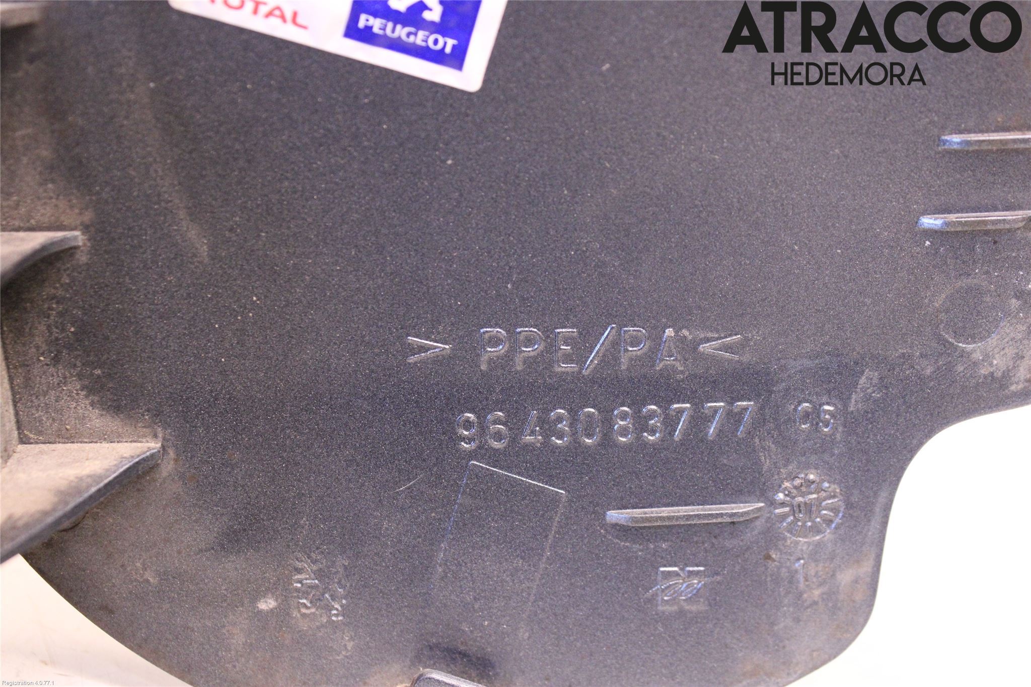 Peugeot 307     05-08 Tanklucka