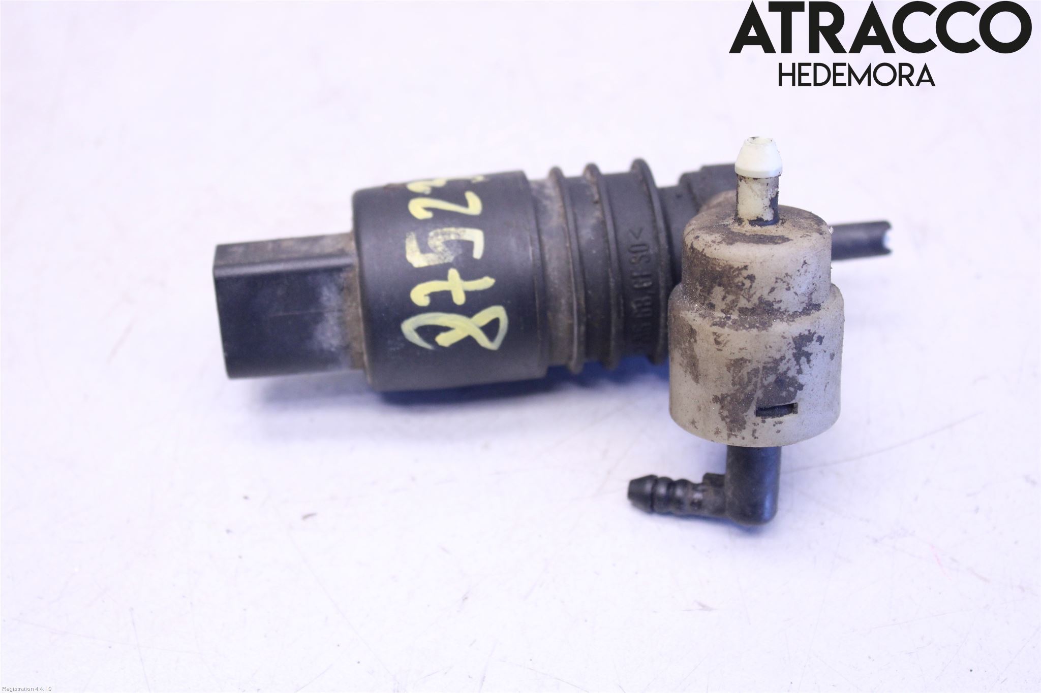 Volkswagen VW PASSAT 01-05 Spolarpump Vindruta