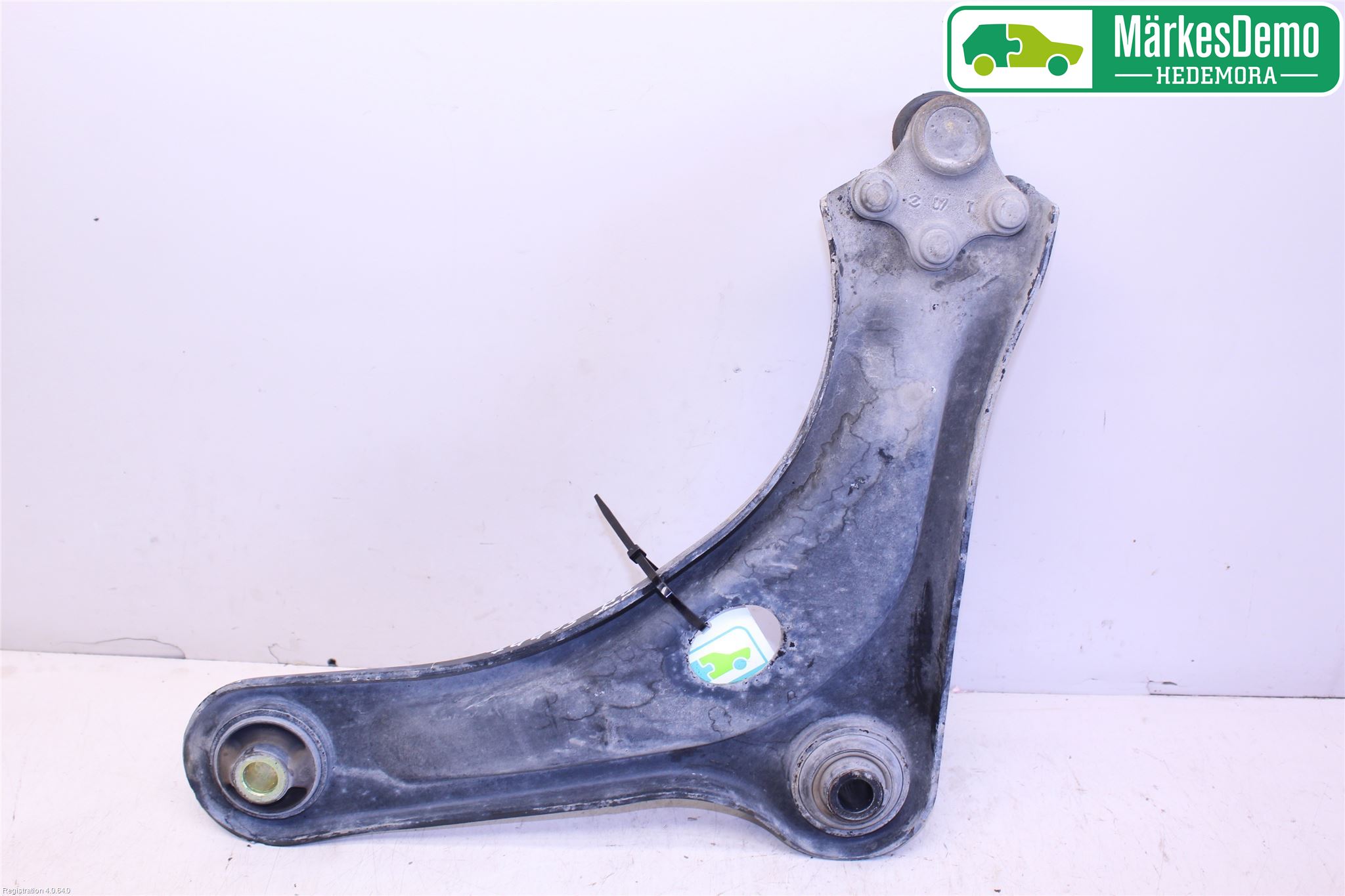 Peugeot PEUGOT 208 16-19 Bärarm Fram Undre Hö