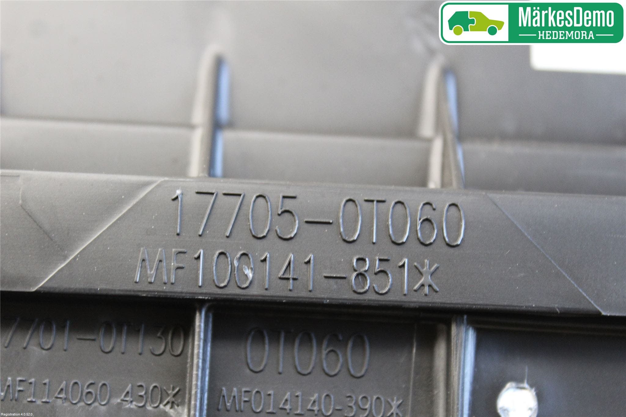 Toyota AURIS 13-19 Luftrenare