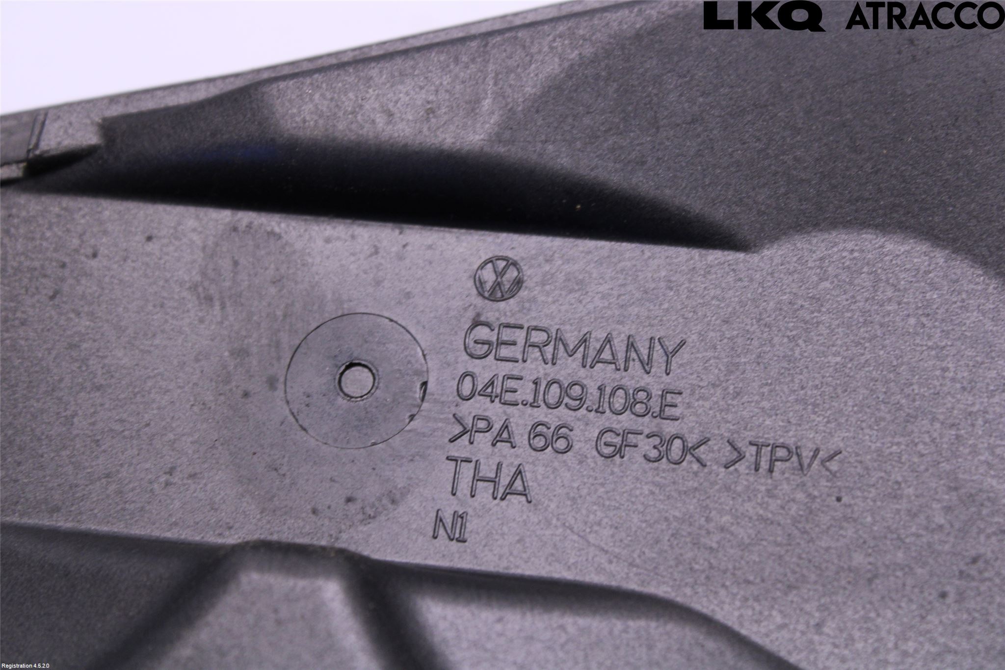 Volkswagen VW POLO VI 18->> Kamrem-Transmissionskåpa