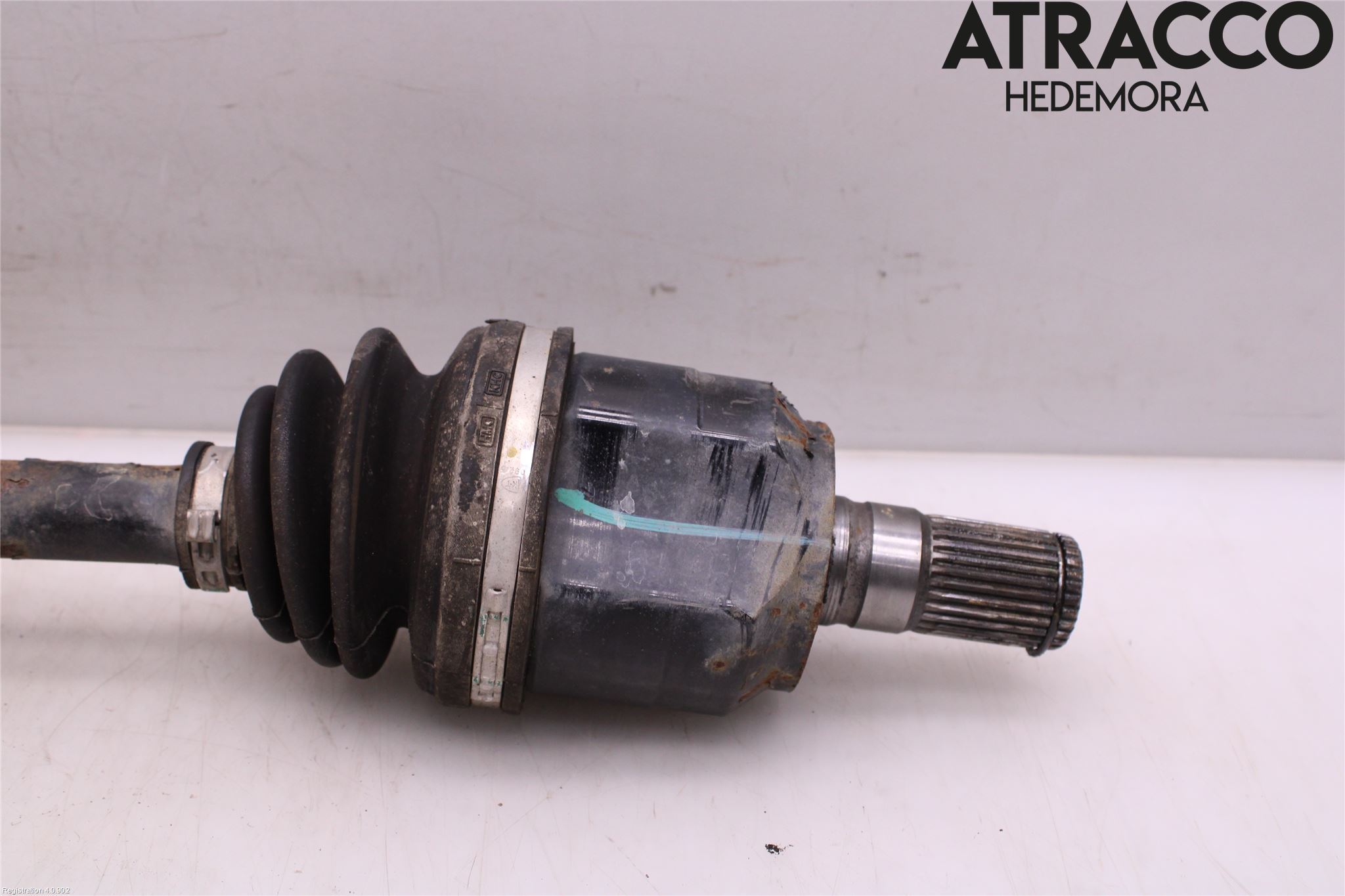 Kia OPTIMA 16-20 Drivaxel Fram Vänster