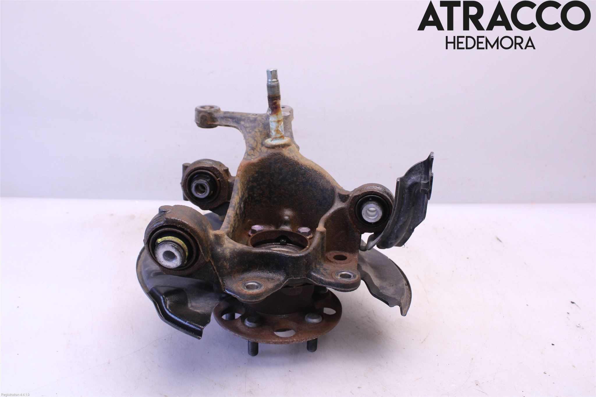 Toyota COROLLA CROSS XG10 22- Hjullagerhus-Spindel Hö B