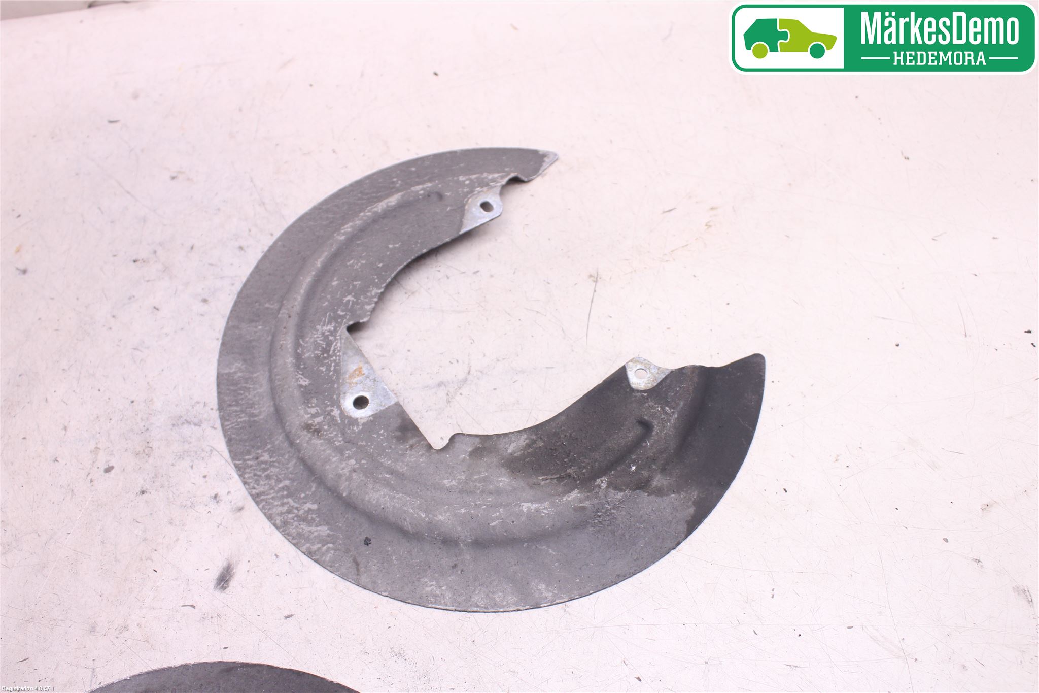 Peugeot EXPERT/E-EXPERT 17- Bromssköld Bak