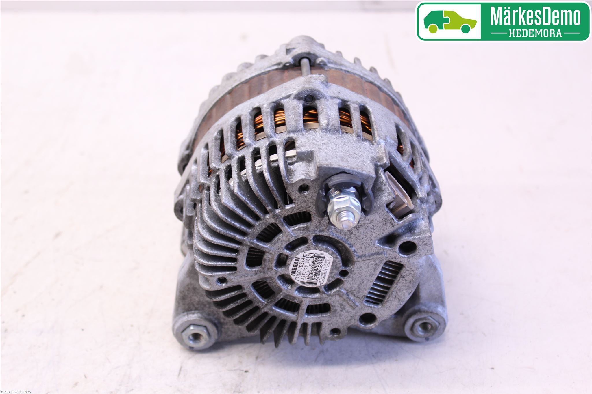 Nissan QASHQAI+2  10-14 Generator